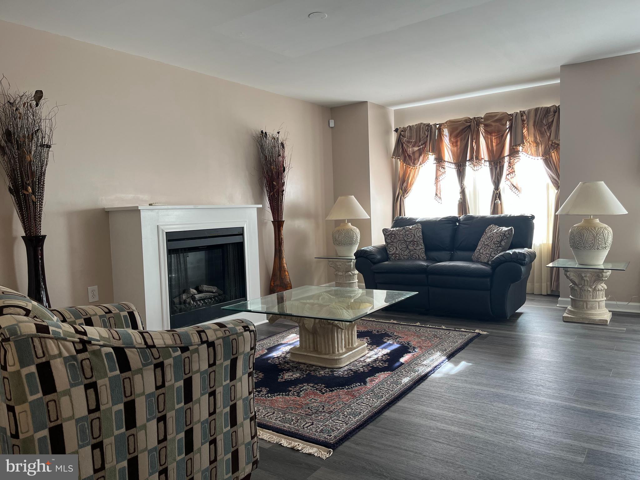 STONEBROOK VILLAGE - Residential Lease