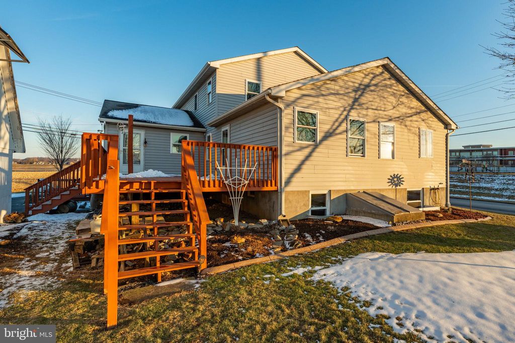 Photo of 98 Londonvale Road, GORDONVILLE, PA 17529 (MLS # PALA2068016)