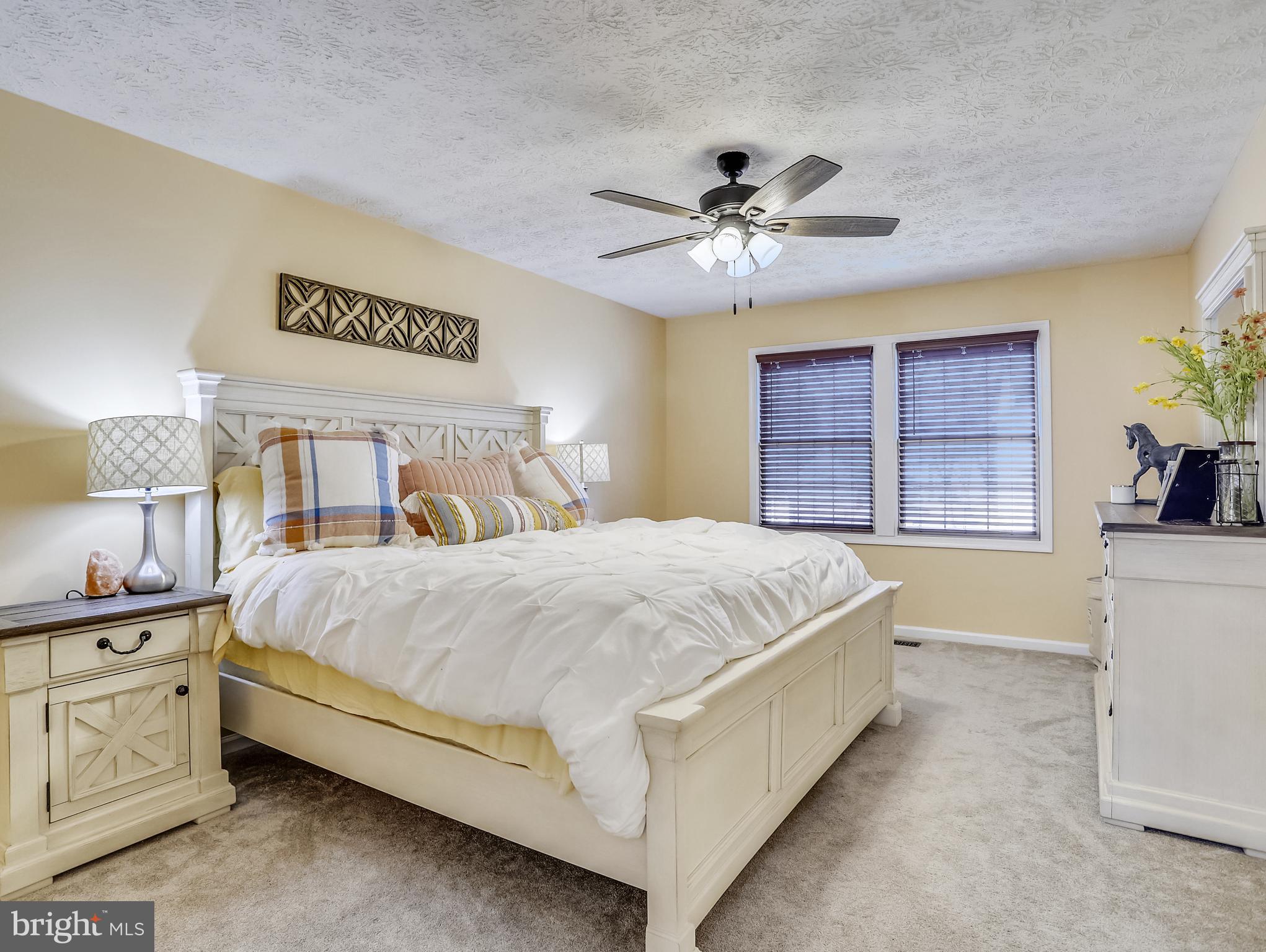 SEVERN HILLS - Residential