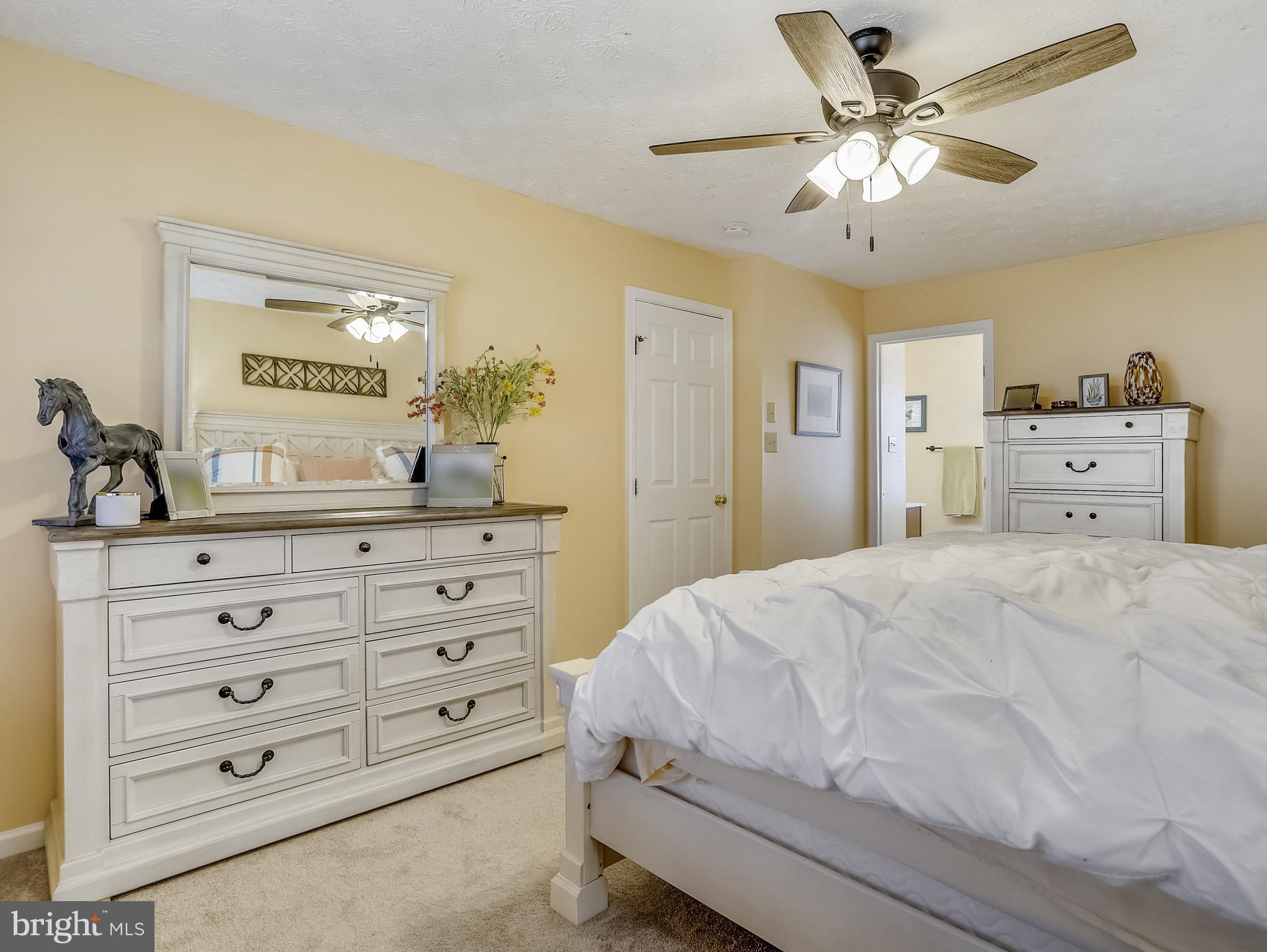 SEVERN HILLS - Residential