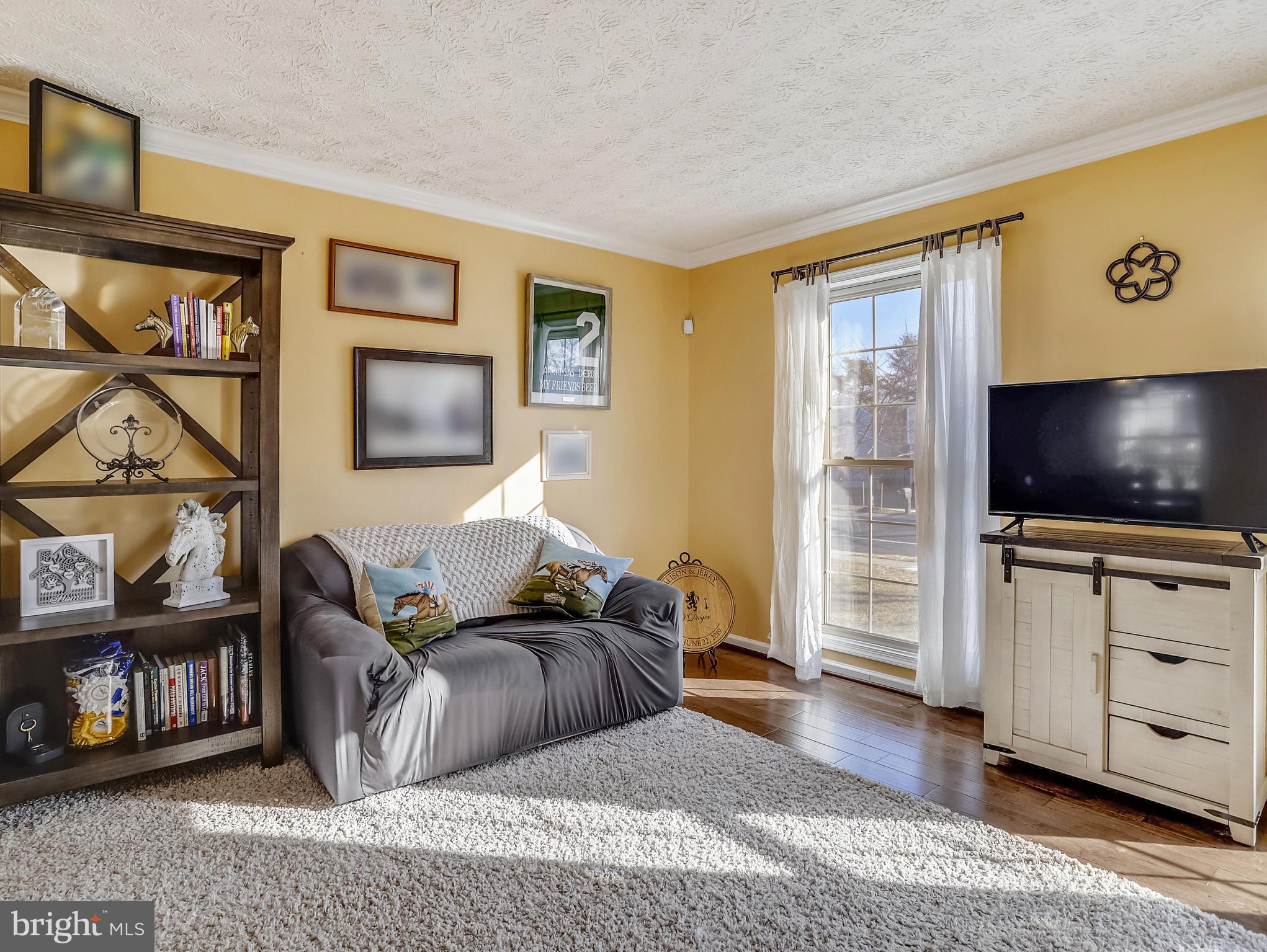 SEVERN HILLS - Residential