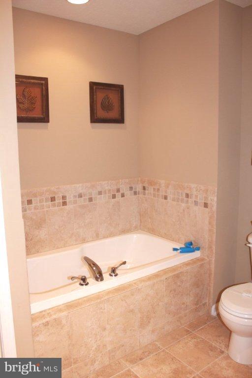 STONEBROOK VILLAGE - Residential