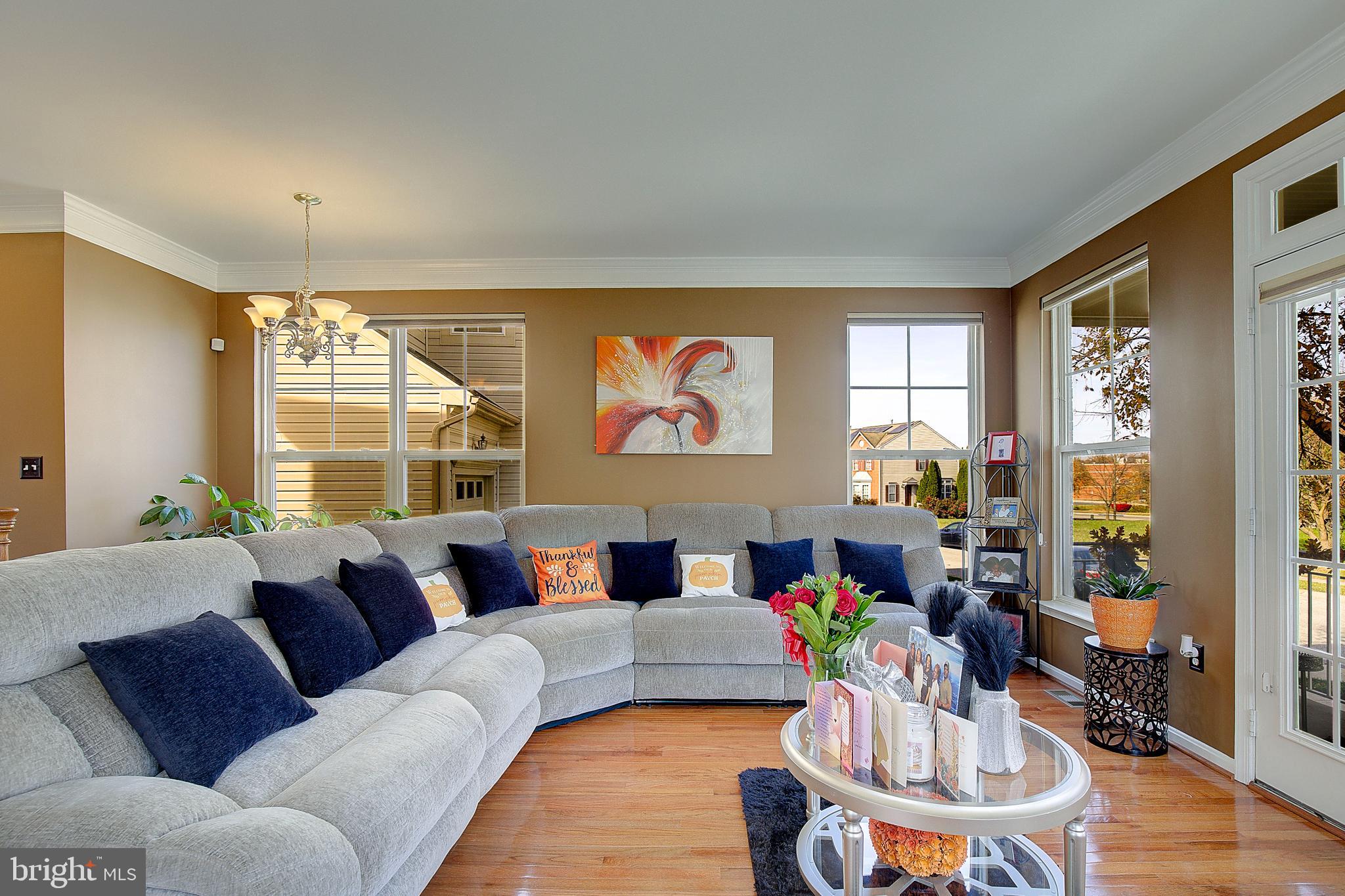 SEVEN OAKS - Residential