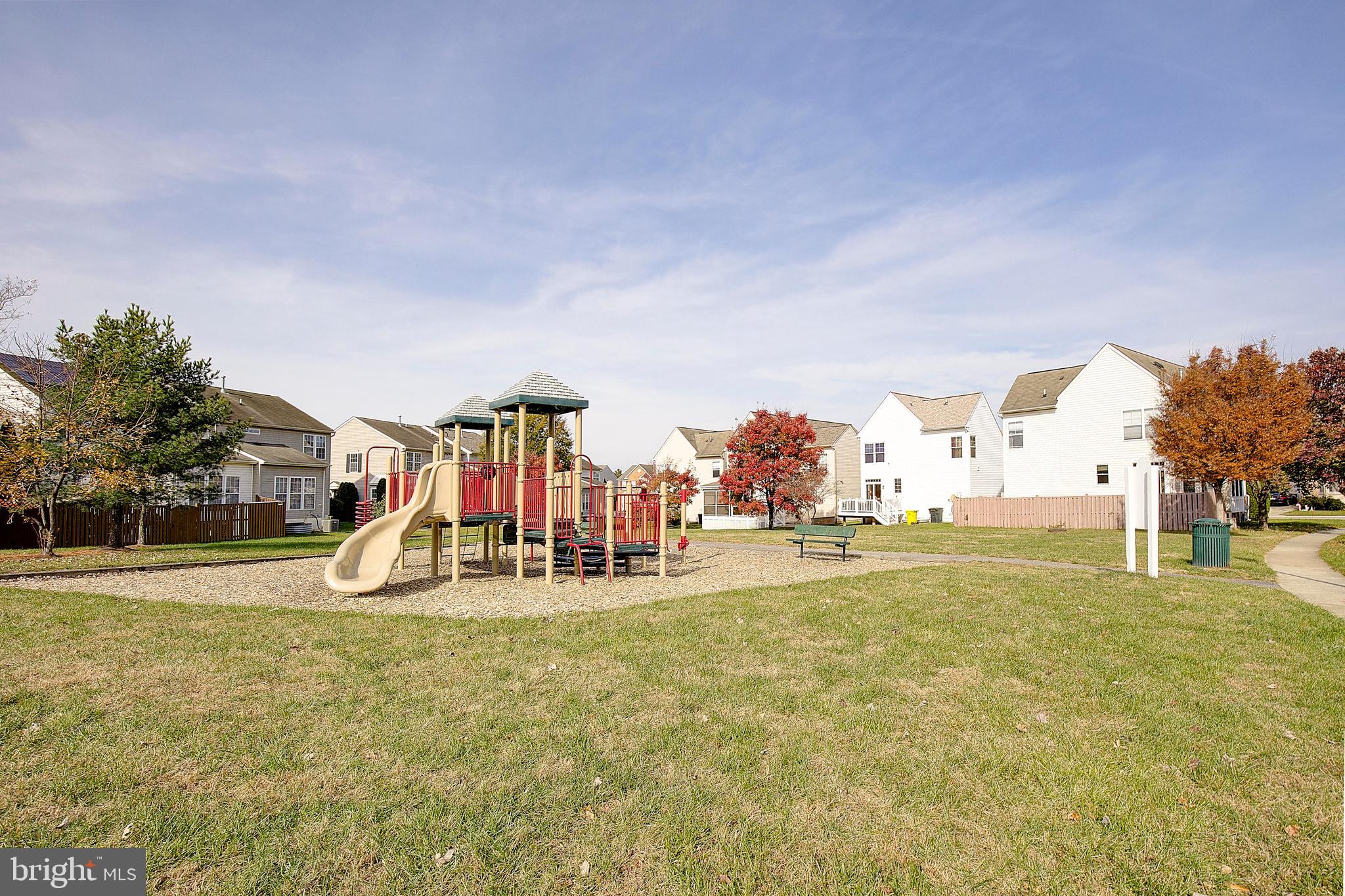 SEVEN OAKS - Residential