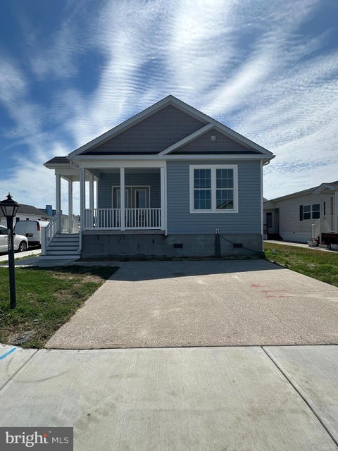 Homes For Sale - 13214 Ocean Drive<br/> OCEAN CITY, MD 21842