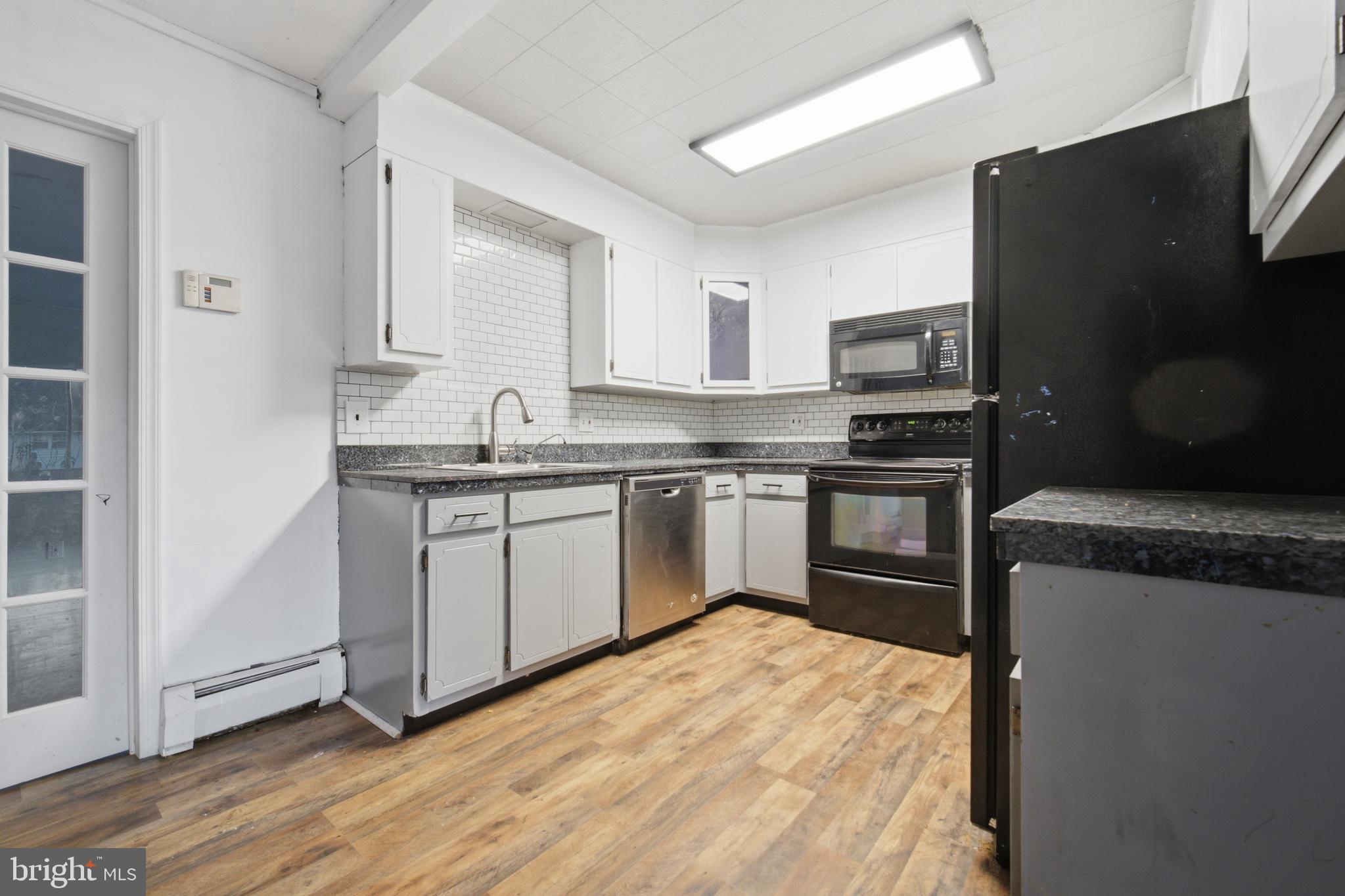 JUNEWOOD - Residential