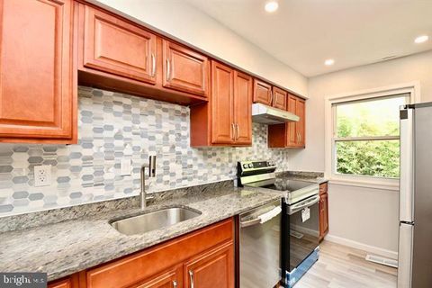 Photo of 4127 Ferrara Terrace, WOODBRIDGE, VA 22193 (MLS # VAPW2117724)
