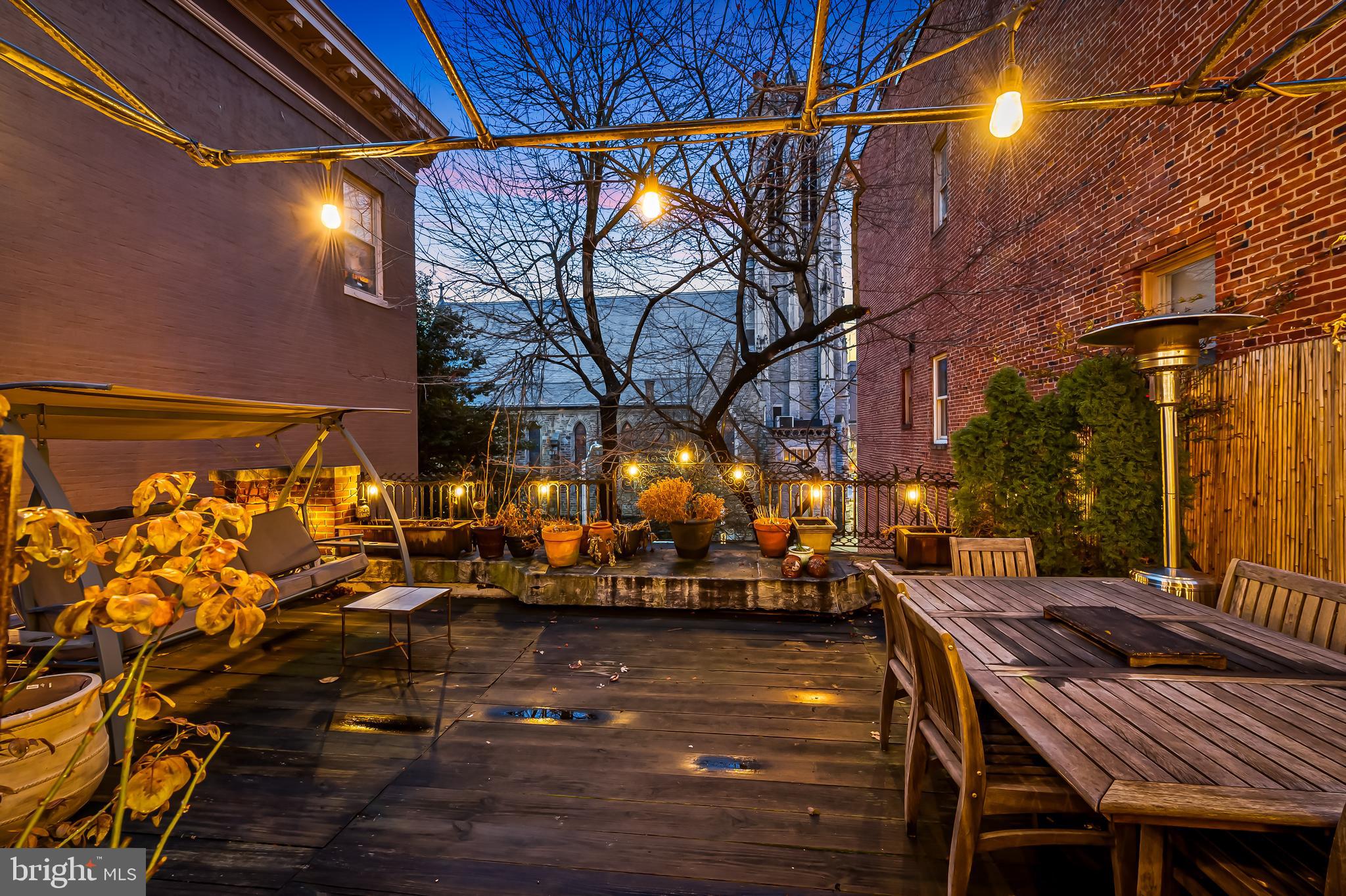 MOUNT VERNON PLACE HISTORIC DISTRICT - Commercial Sale
