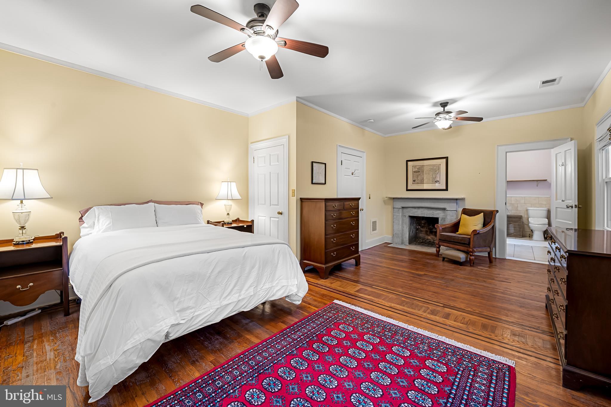 MOUNT VERNON PLACE HISTORIC DISTRICT - Commercial Sale