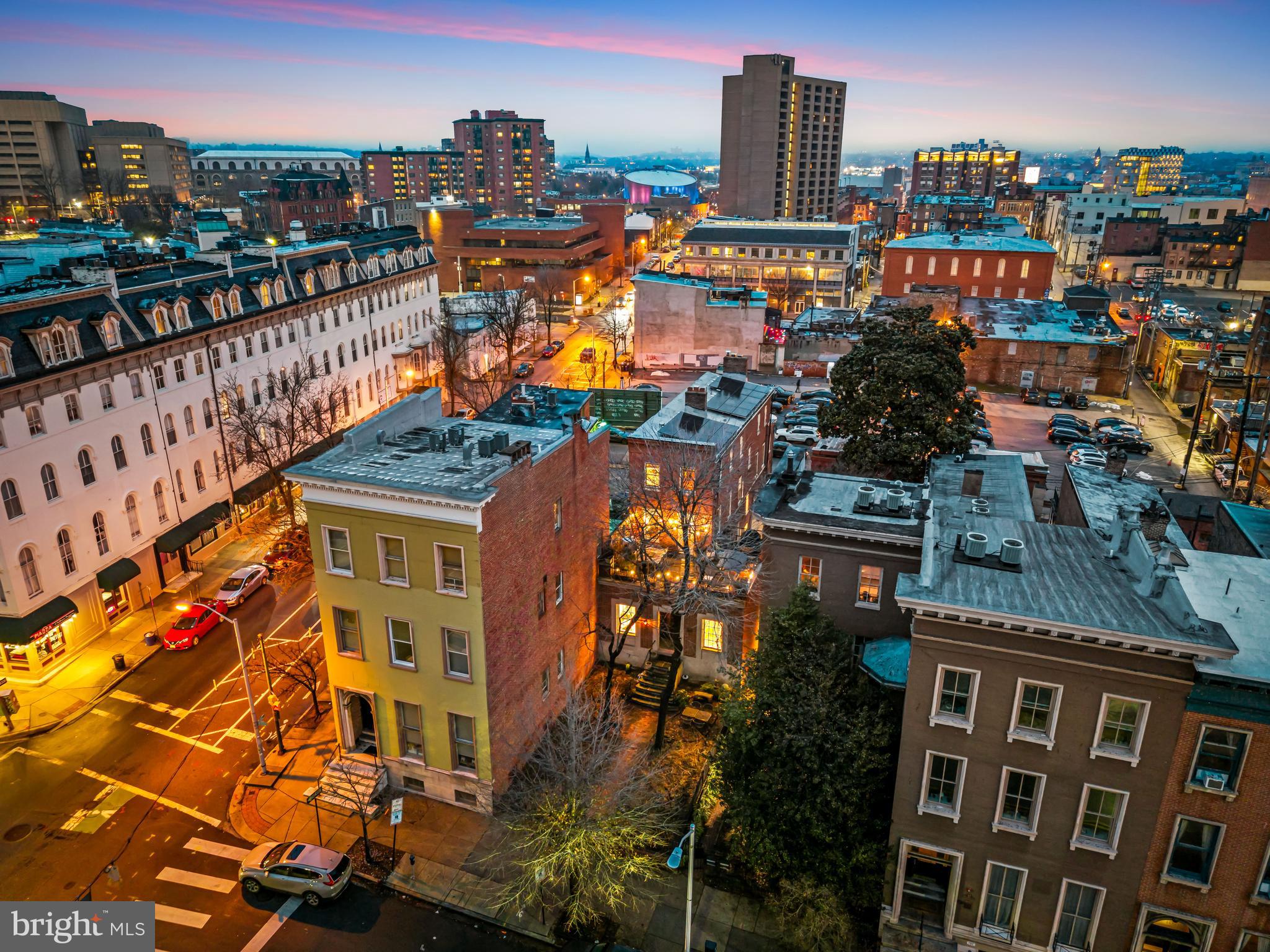 MOUNT VERNON PLACE HISTORIC DISTRICT - Commercial Sale