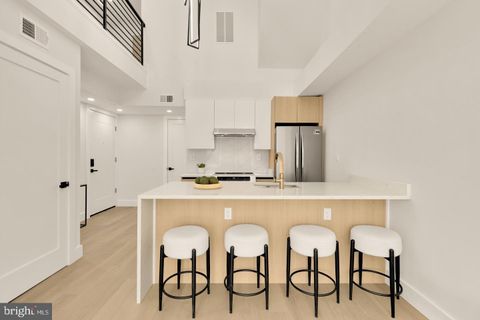 Photo of 3923 14th Street NW #5, WASHINGTON, DC 20011 (MLS # DCDC2243836)