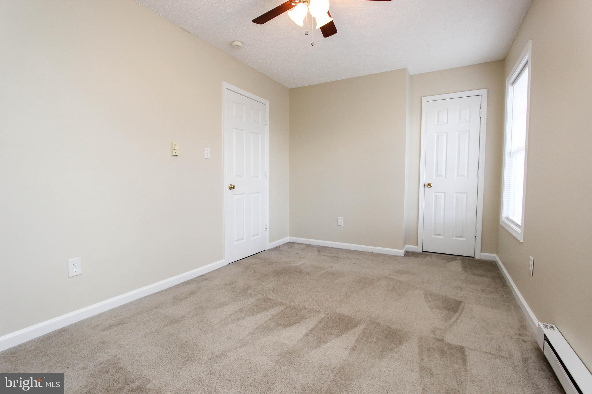 RIVERVIEW - Residential Lease