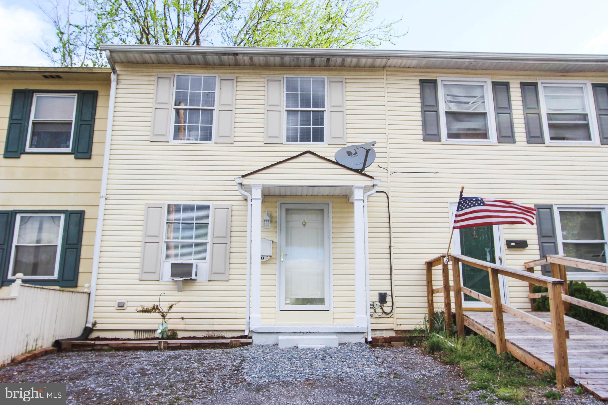 RIVERVIEW - Residential Lease