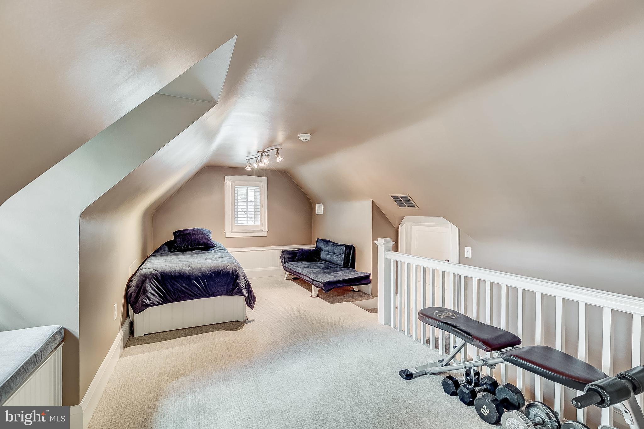 GREATER HOMELAND HISTORIC DISTRICT - Residential