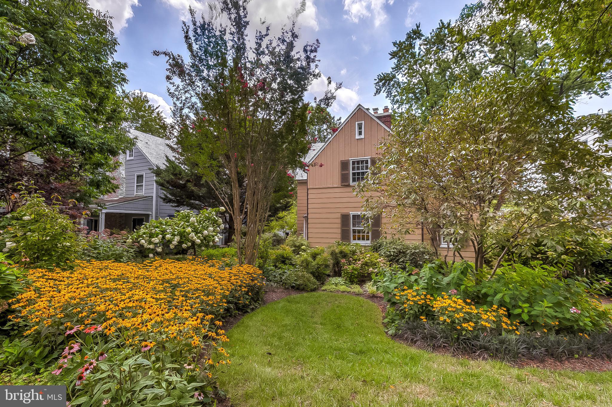 GREATER HOMELAND HISTORIC DISTRICT - Residential