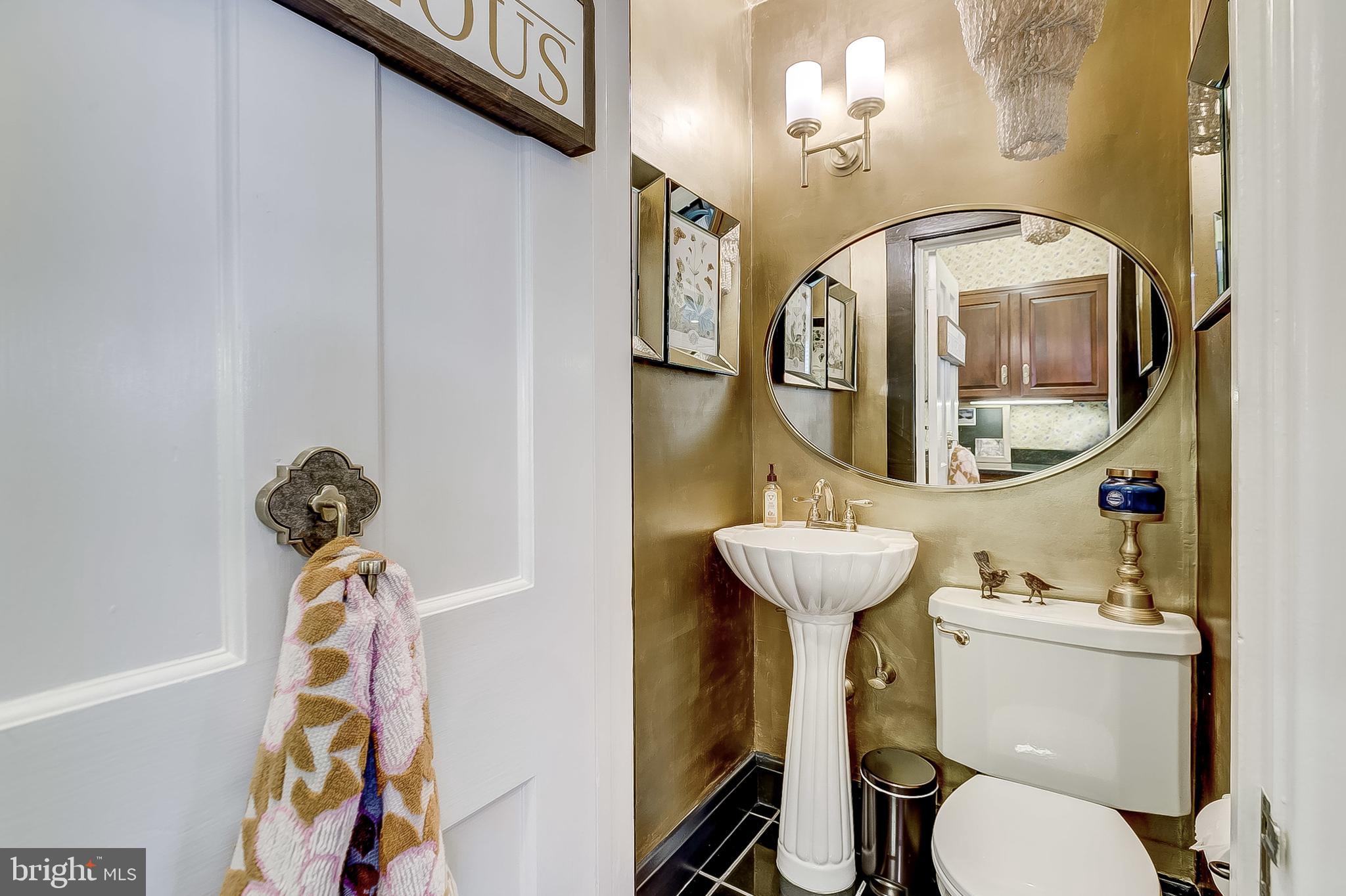 GREATER HOMELAND HISTORIC DISTRICT - Residential