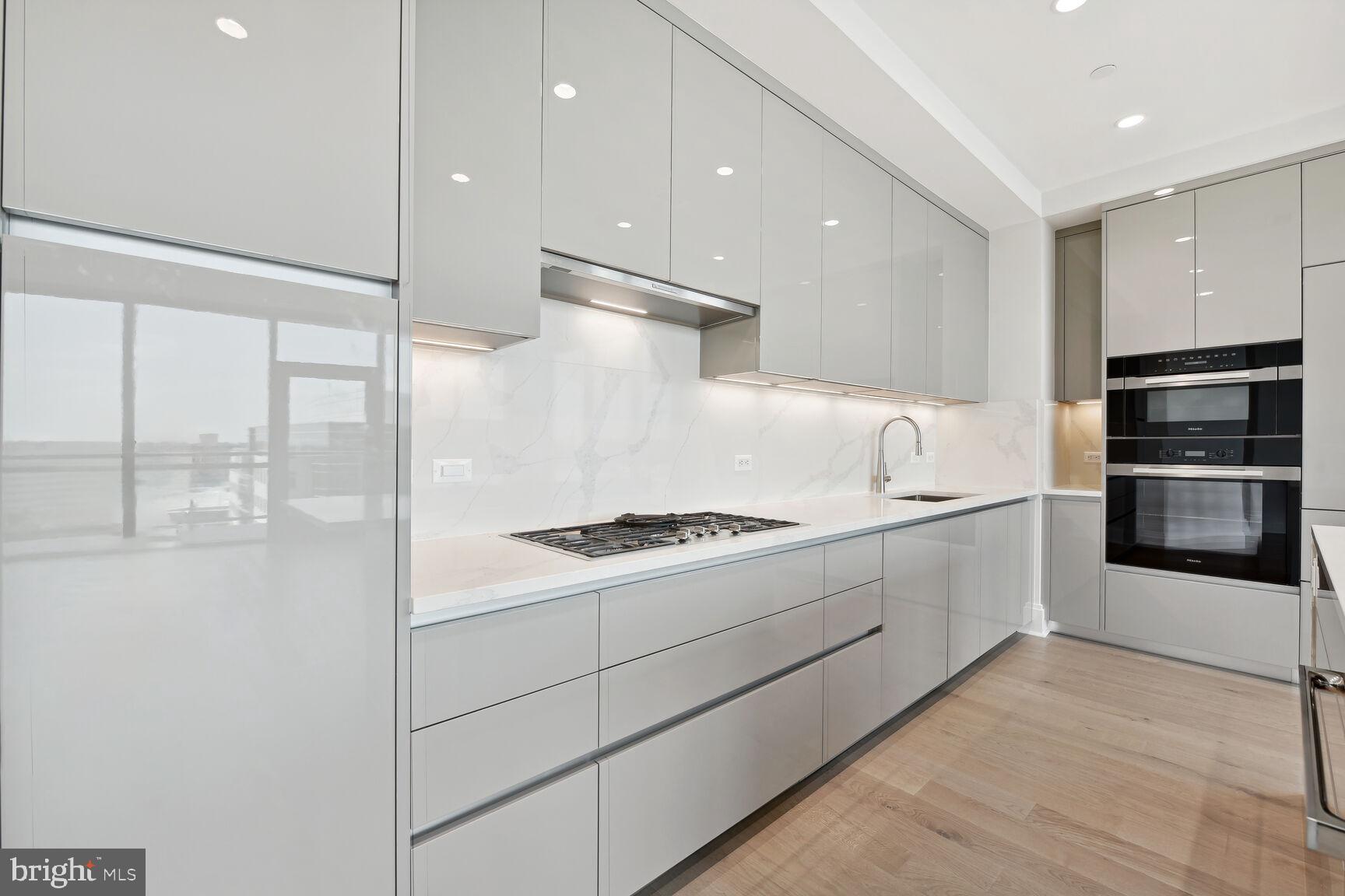 TYSONS CORNER - Residential Lease