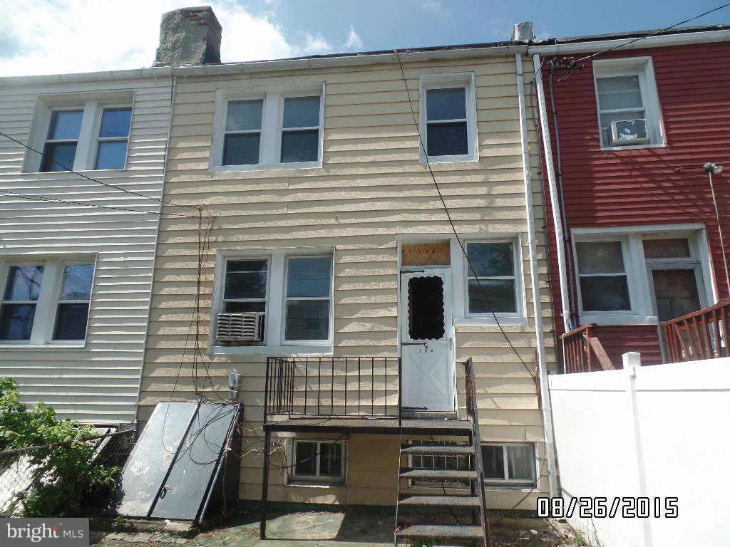 ARLINGTON - Residential