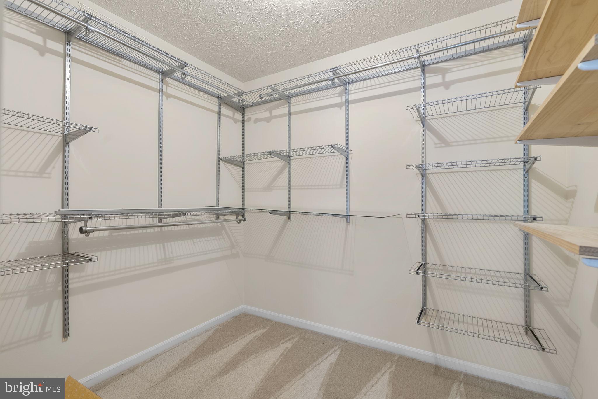 HICKORY RIDGE - Residential