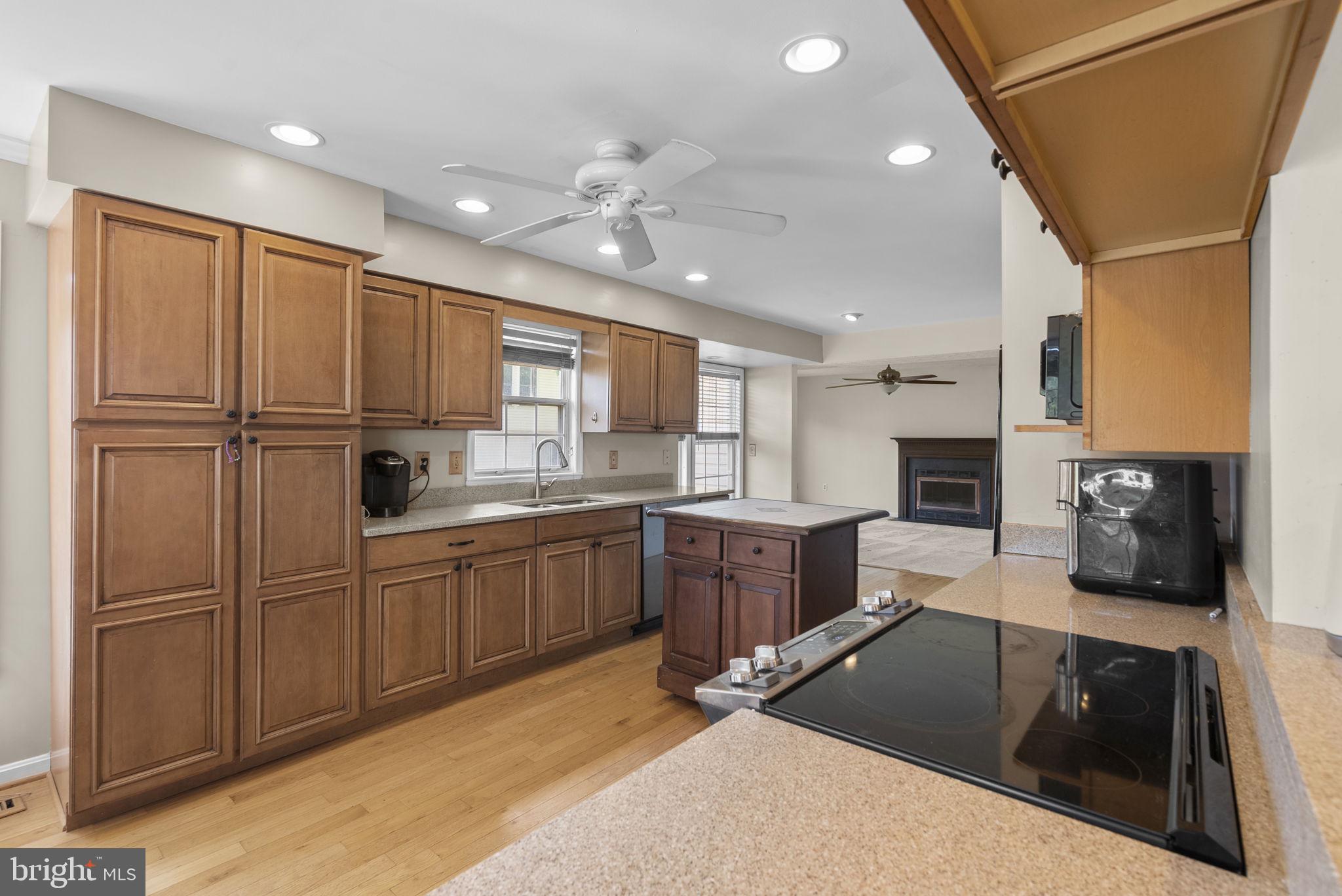 HICKORY RIDGE - Residential