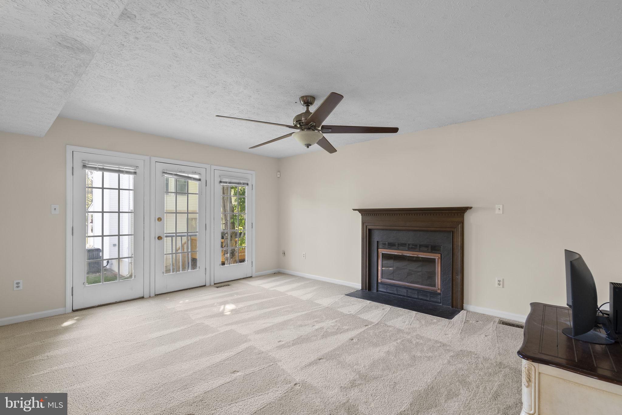 HICKORY RIDGE - Residential