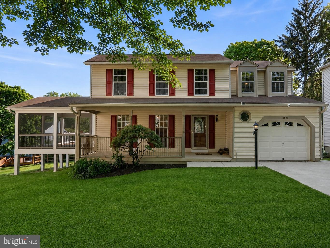 HICKORY RIDGE - Residential