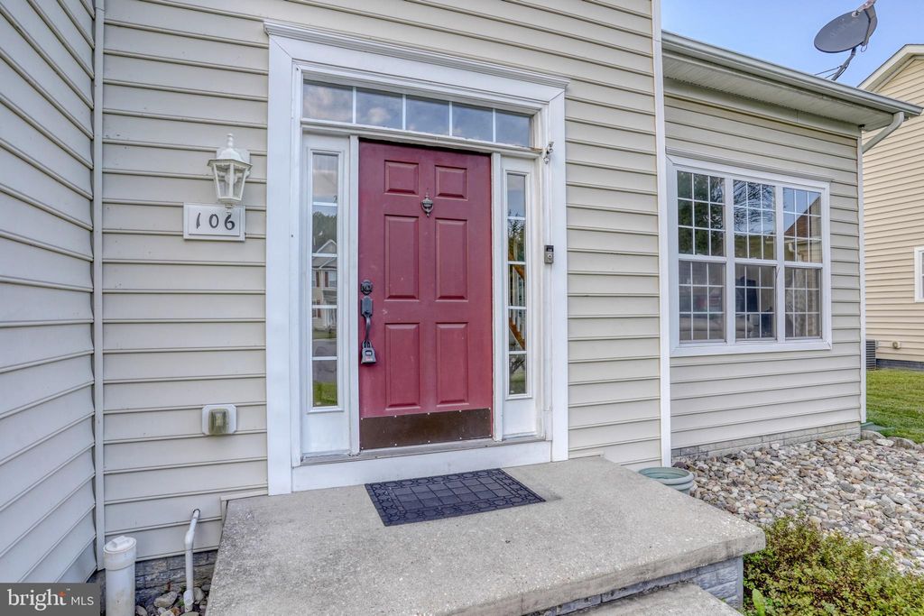 Photo of 106 Ponds Edge Court, FELTON, DE 19943 (MLS # DEKT2041258)