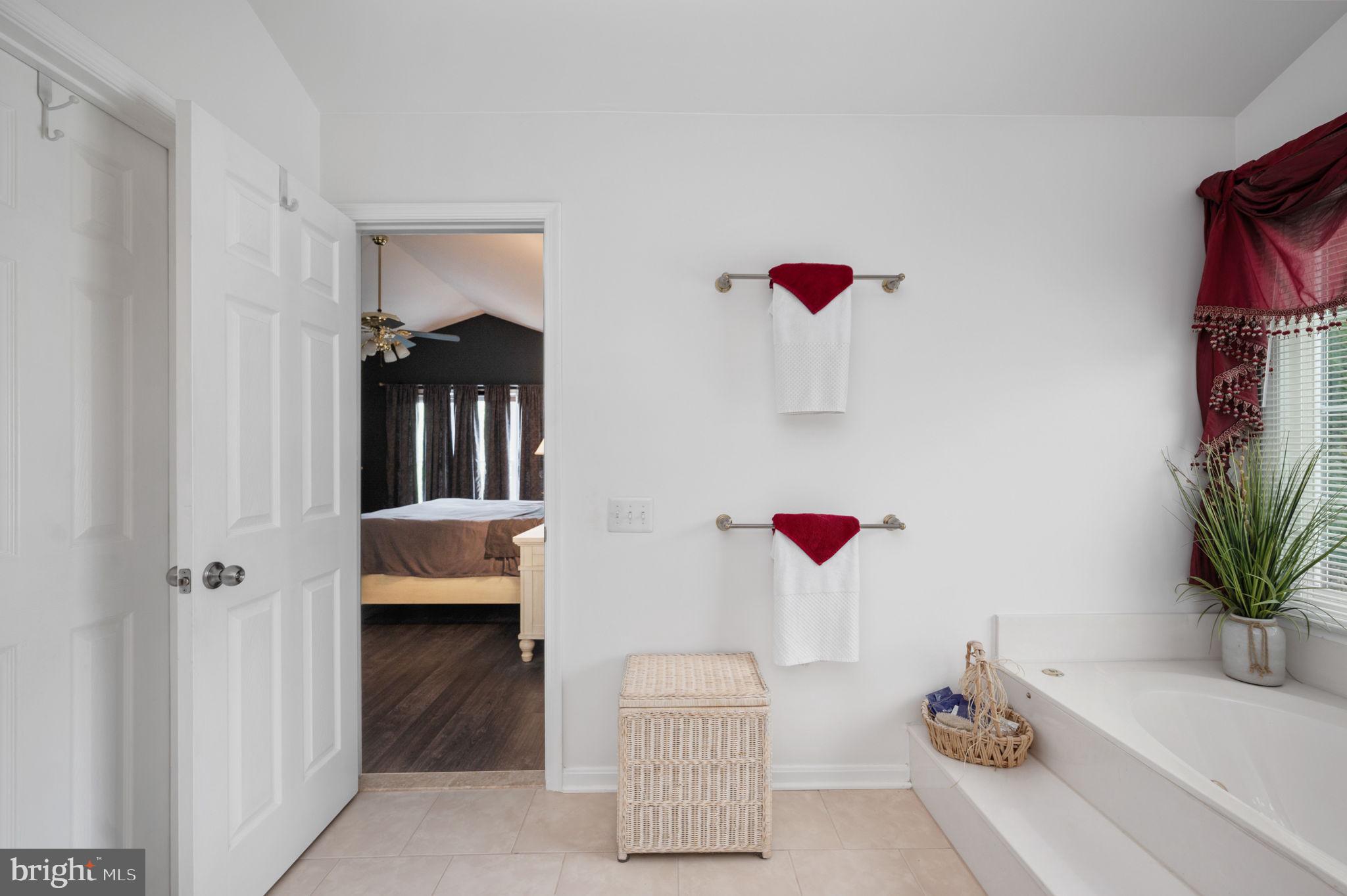 CROSSPOINTE - Residential