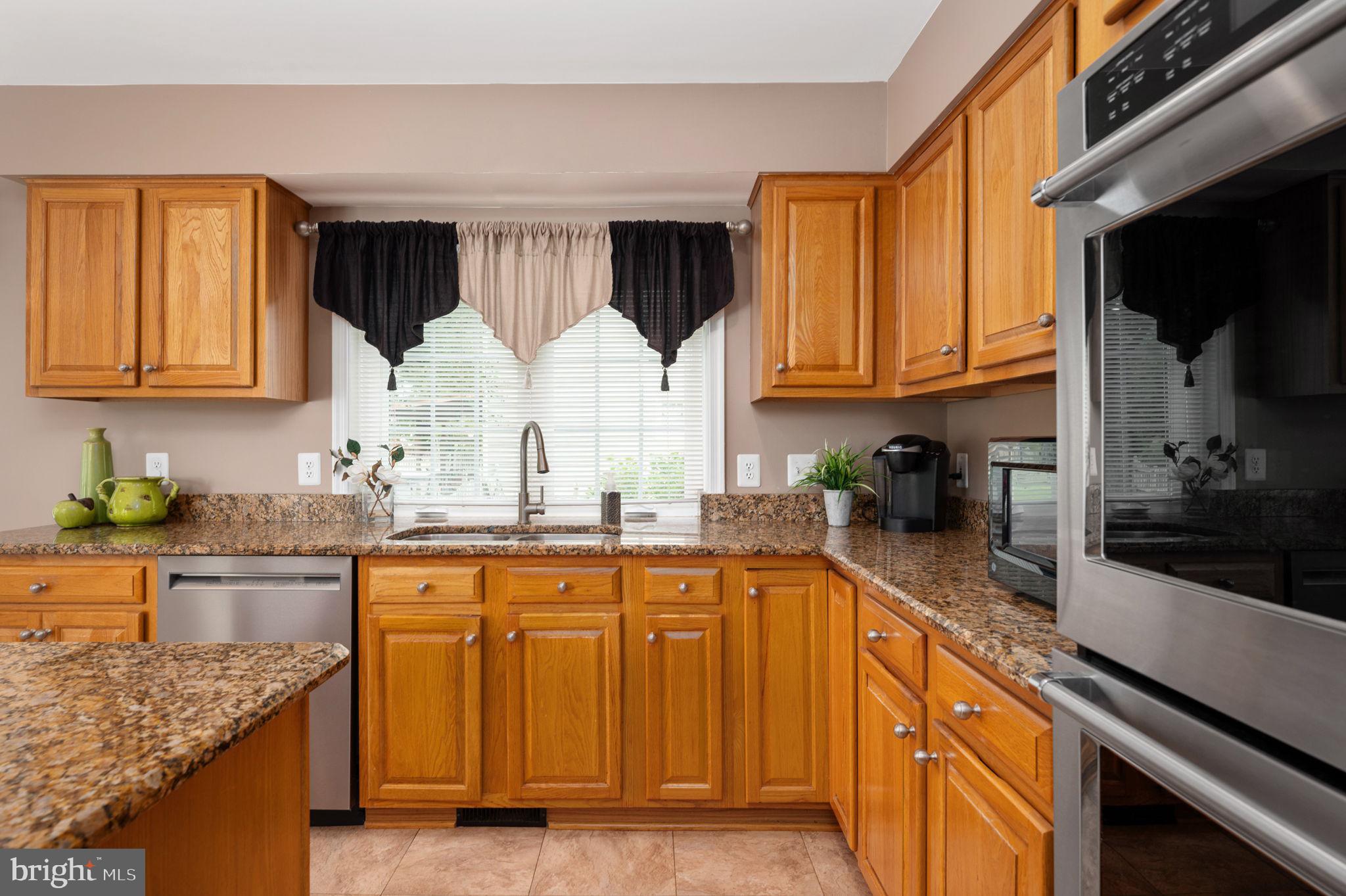 CROSSPOINTE - Residential