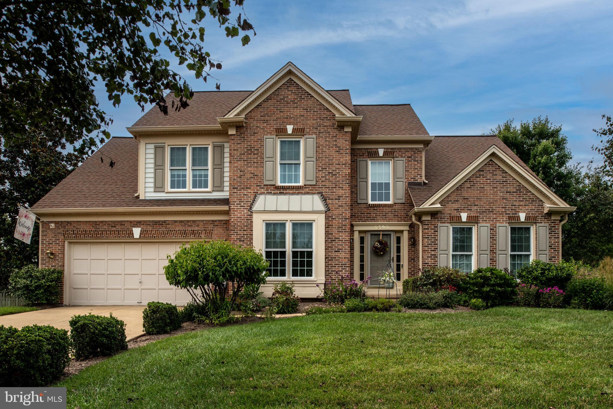 CROSSPOINTE - Residential