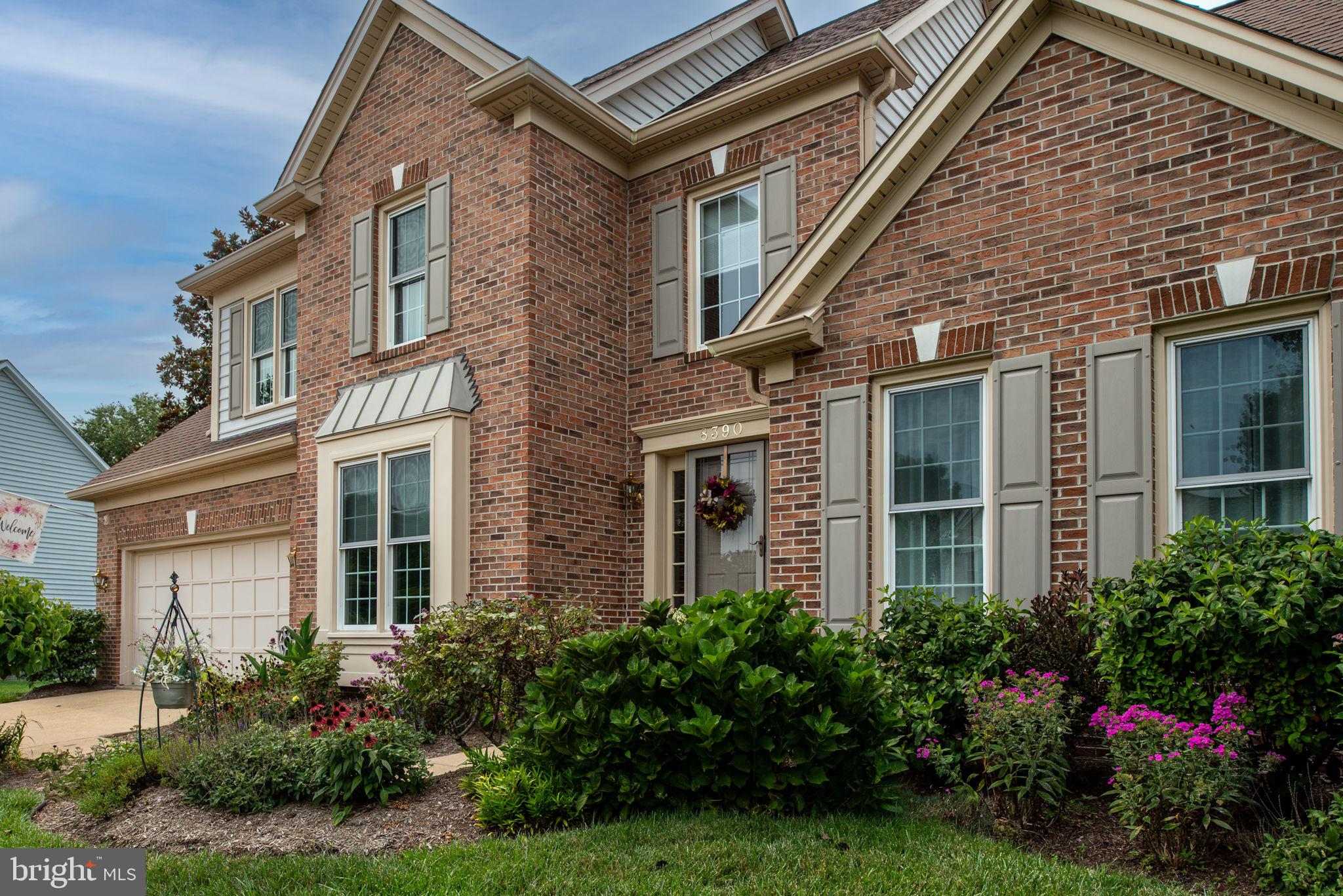 CROSSPOINTE - Residential