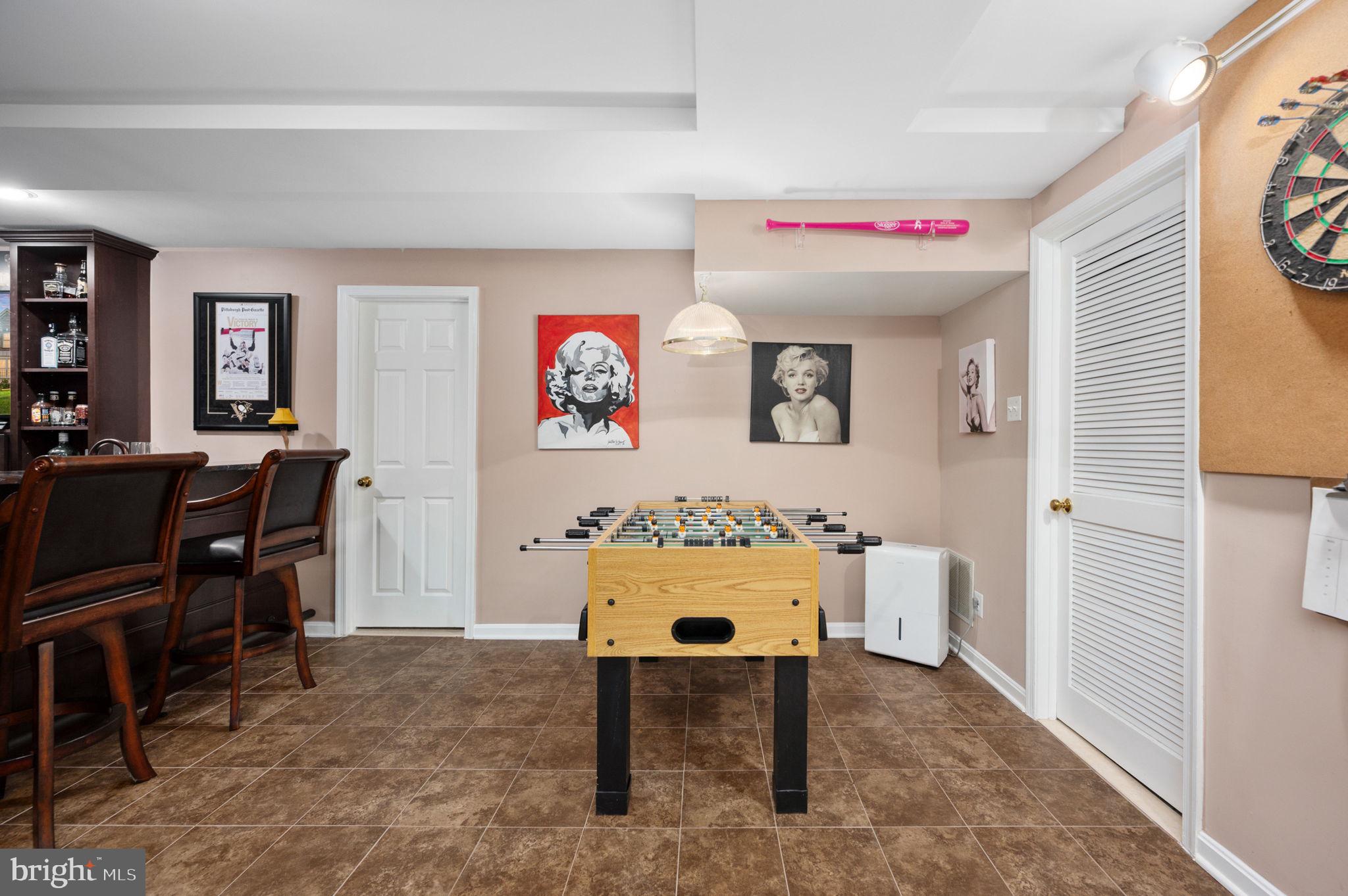 CROSSPOINTE - Residential