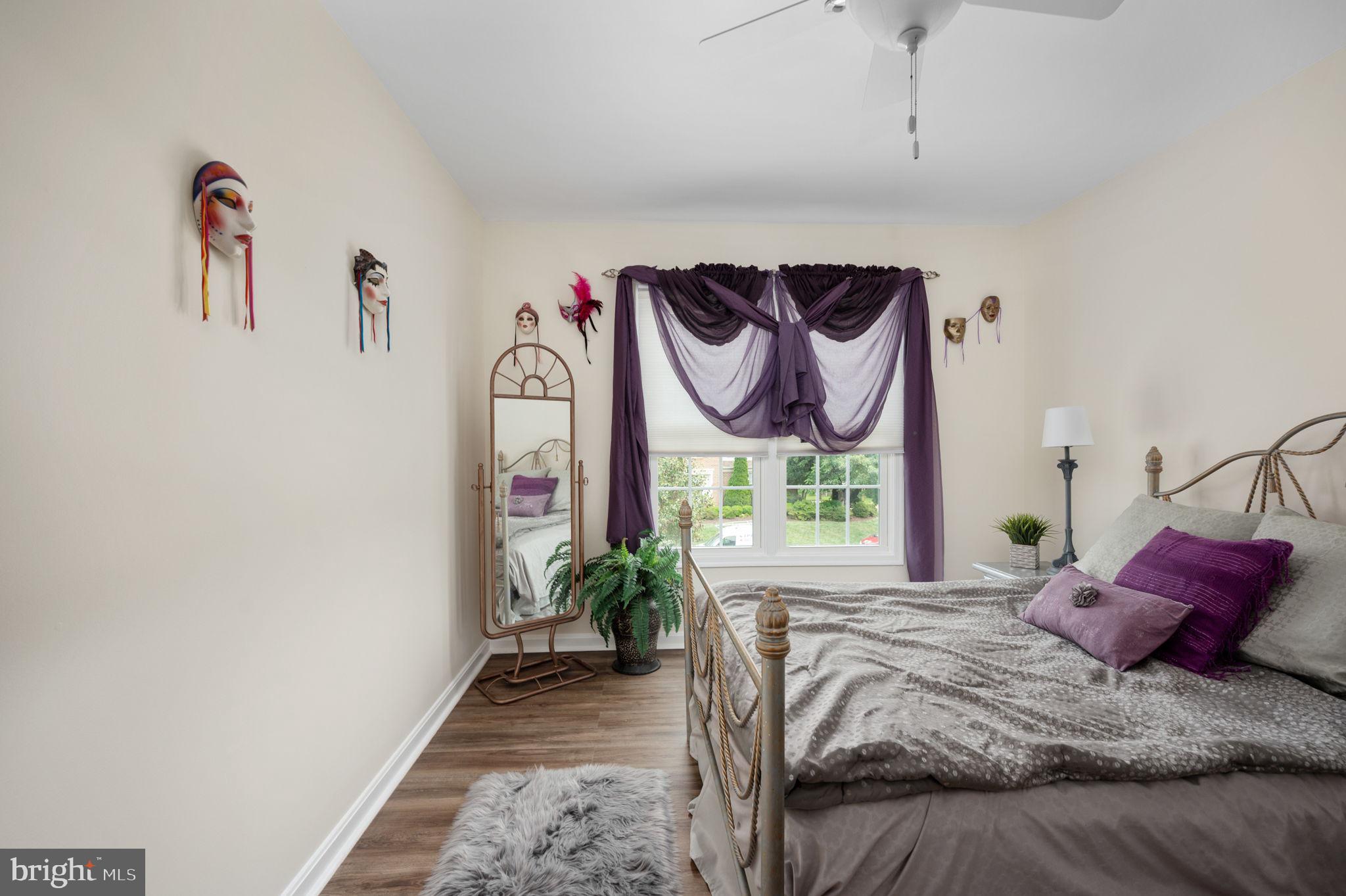 CROSSPOINTE - Residential