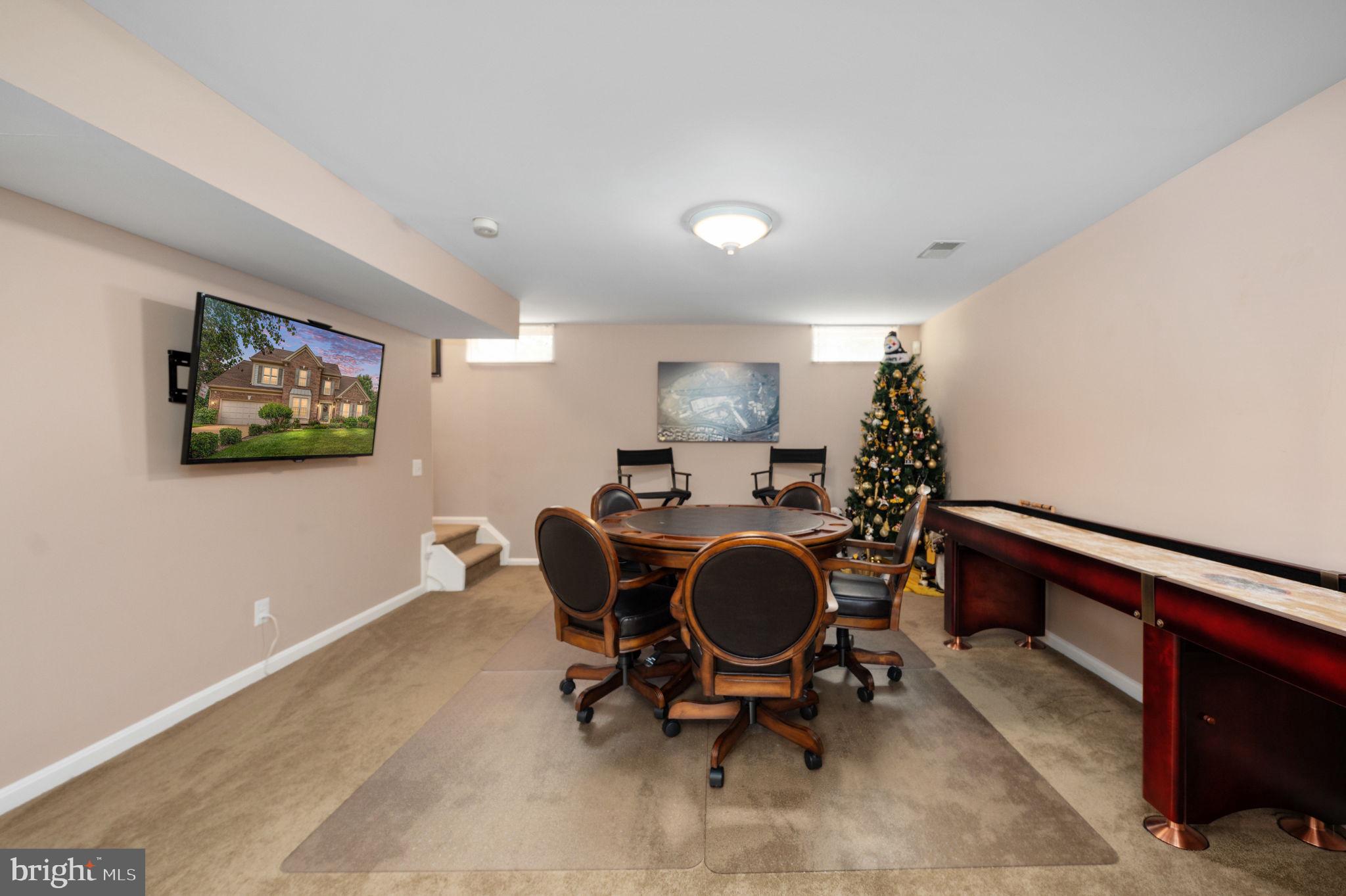 CROSSPOINTE - Residential