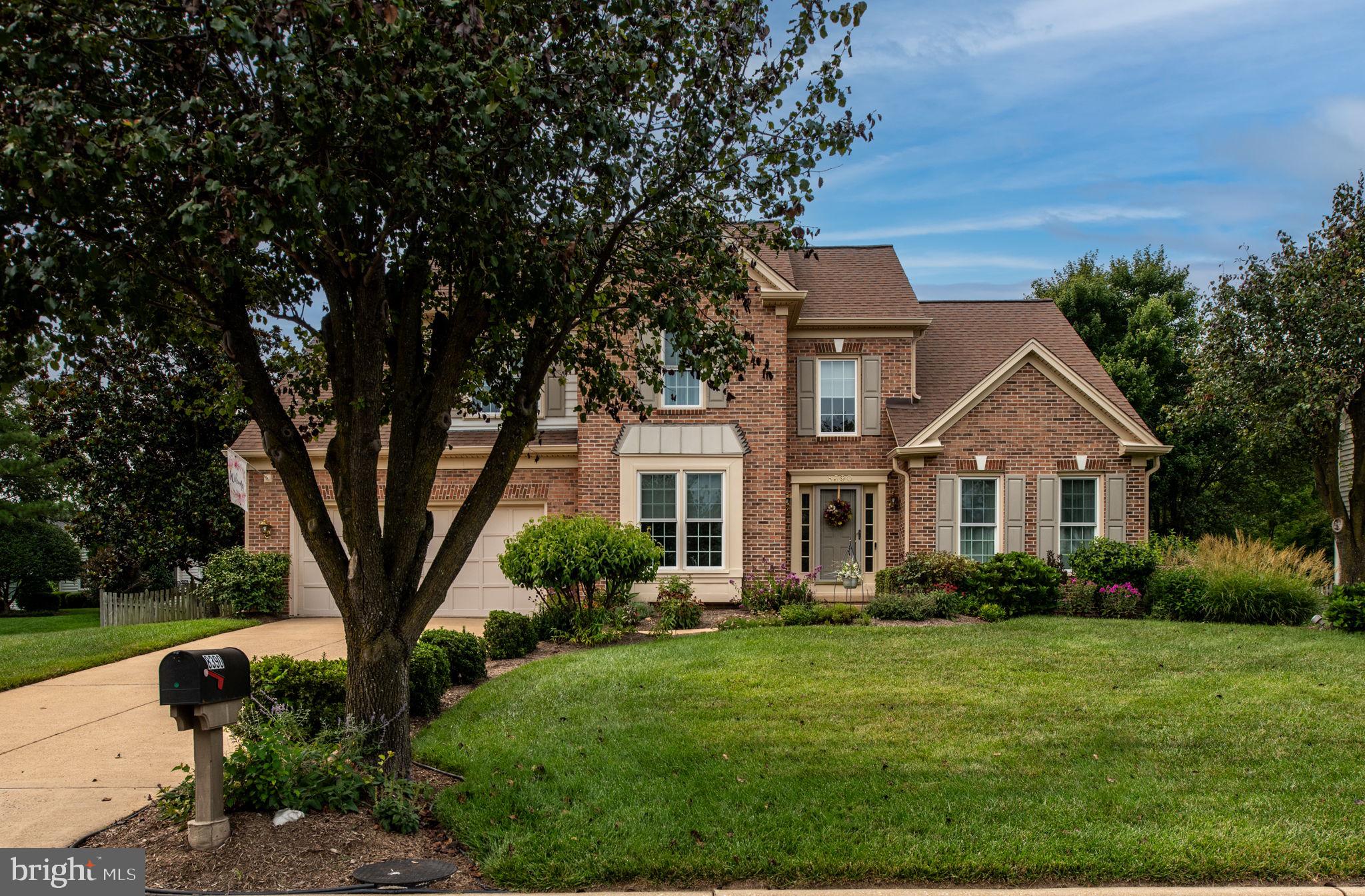 CROSSPOINTE - Residential