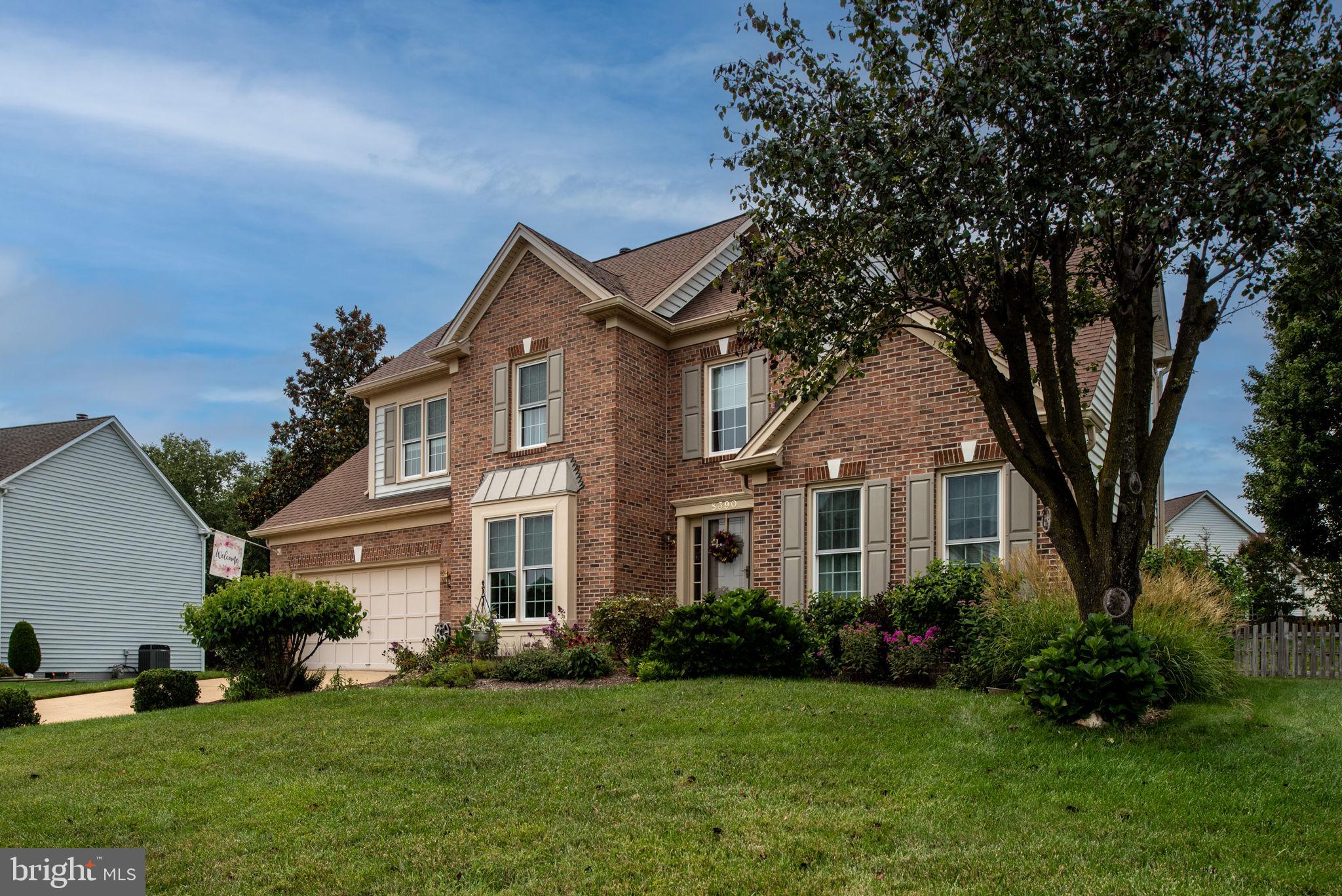 CROSSPOINTE - Residential