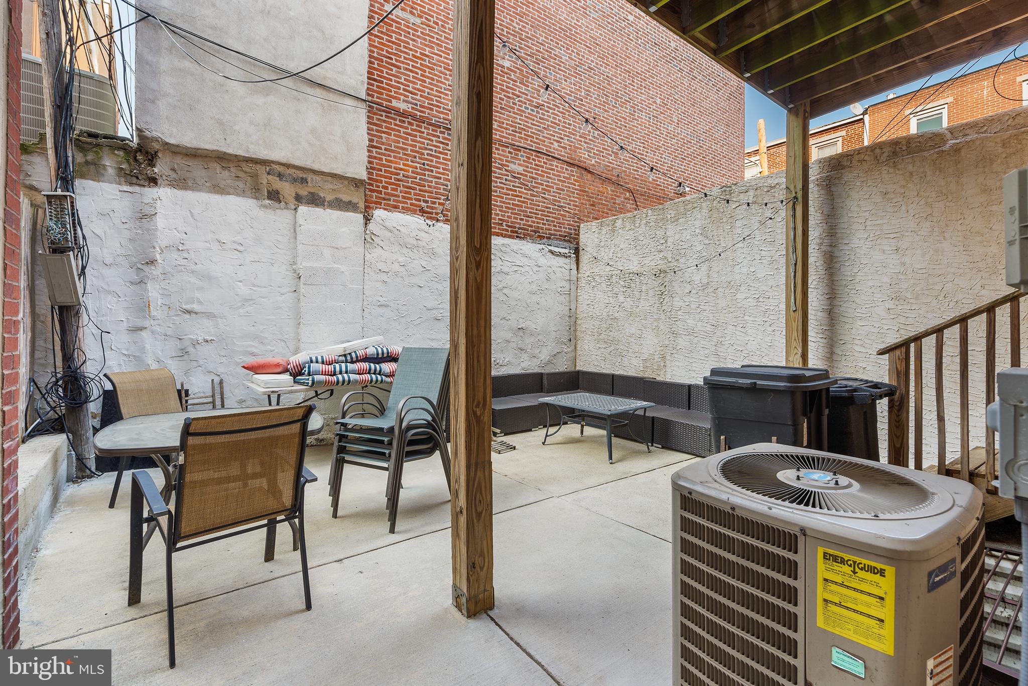 WASHINGTON SQ WEST - Residential