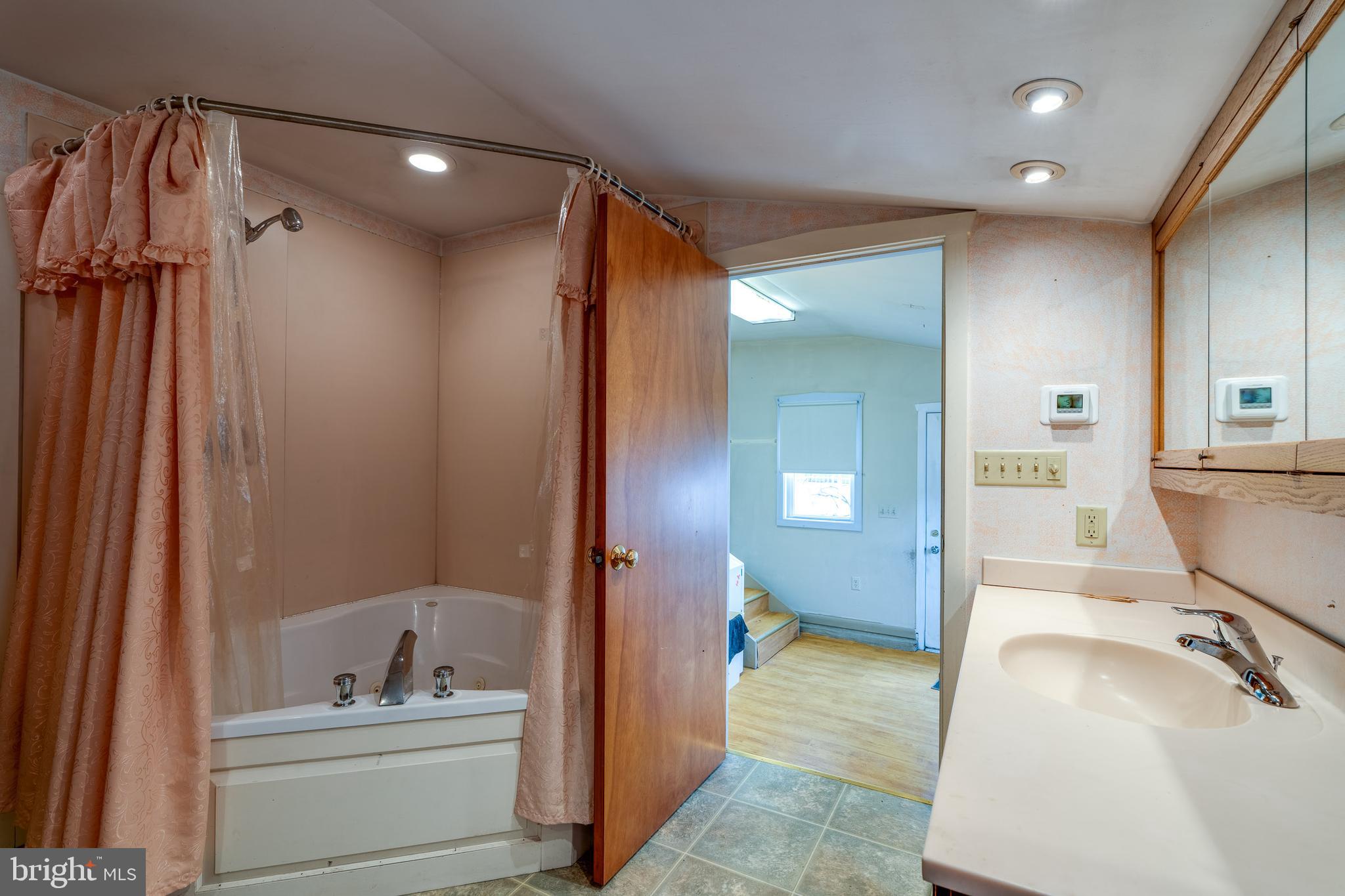 EPHRATA - Residential