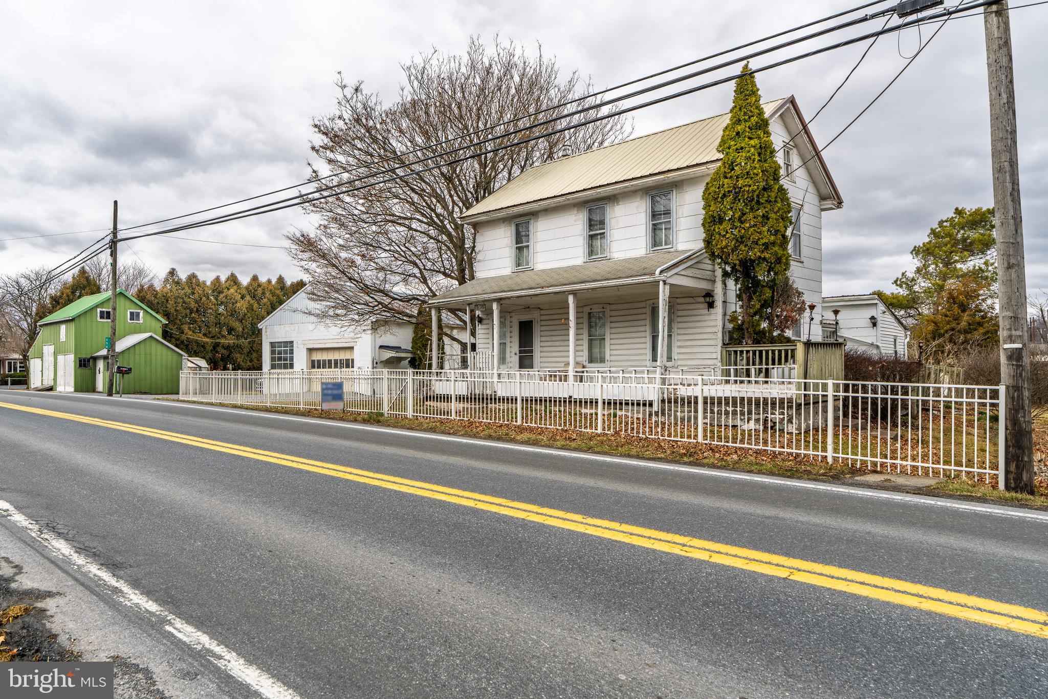 EPHRATA - Residential