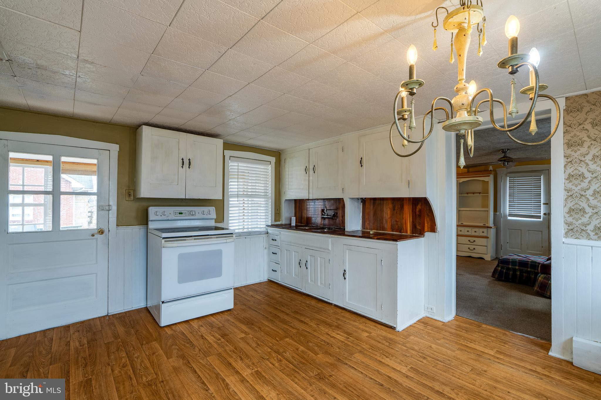 EPHRATA - Residential