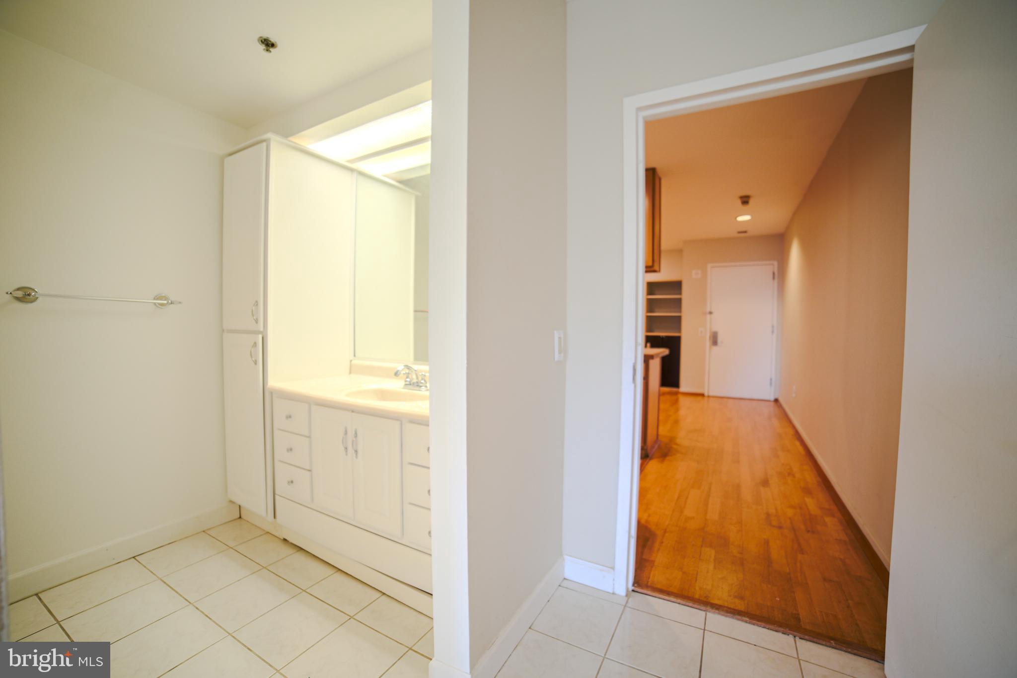 CHINATOWN - Residential