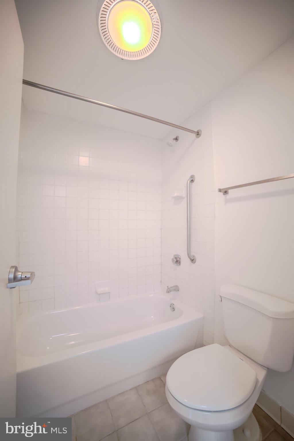 CHINATOWN - Residential