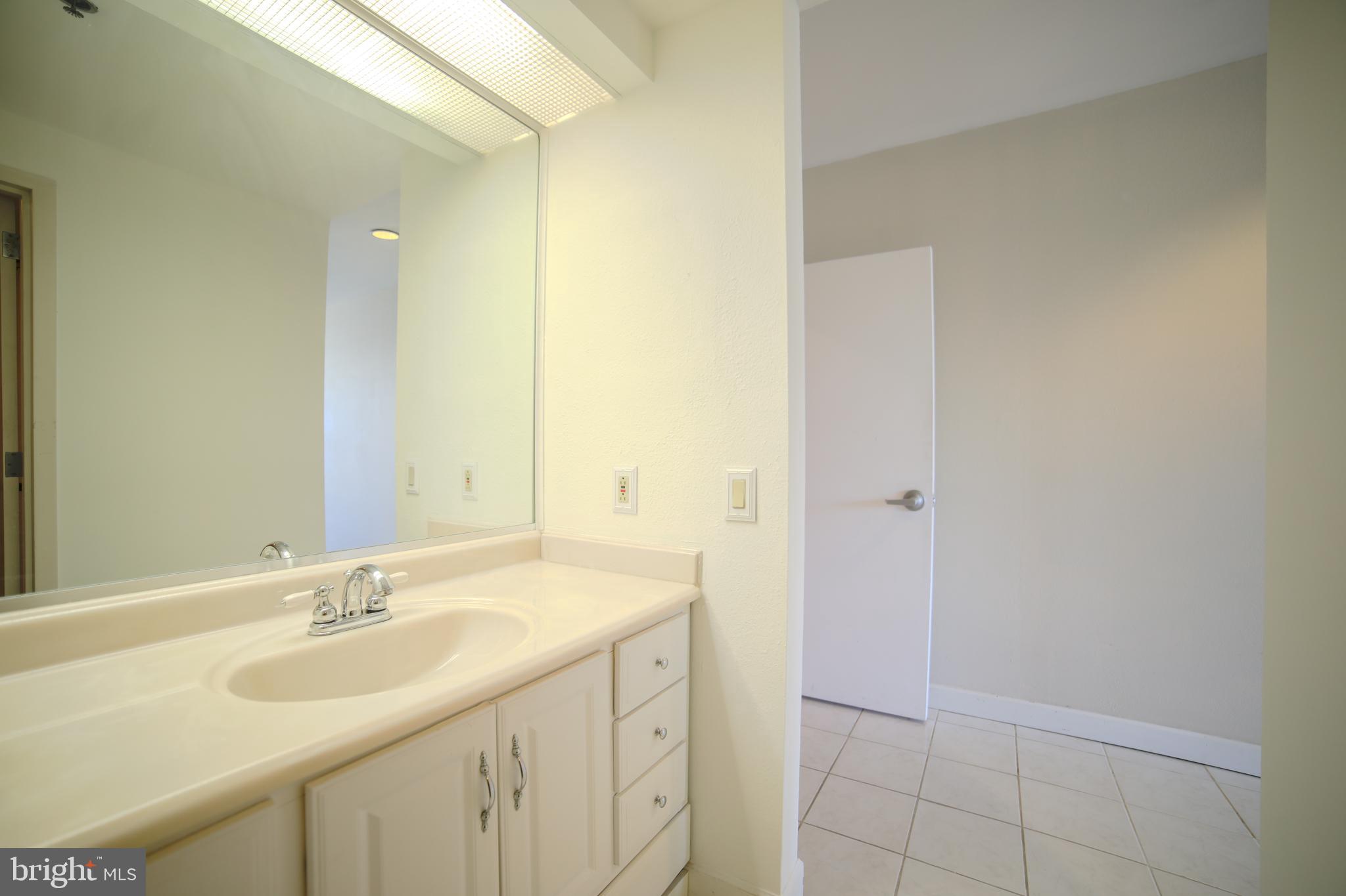 CHINATOWN - Residential