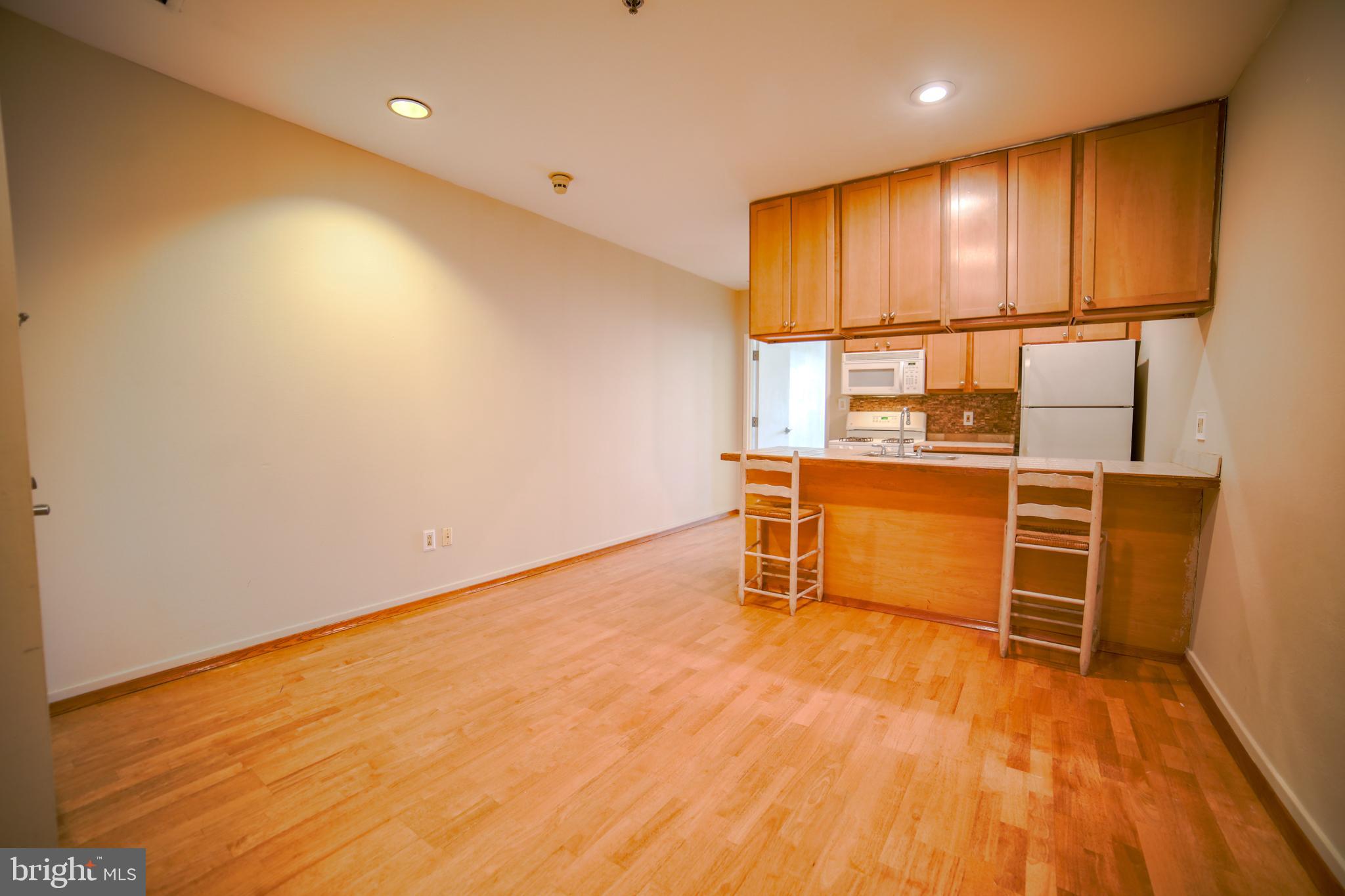 CHINATOWN - Residential