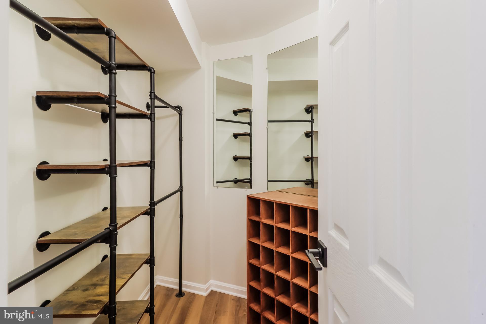 KINGSTOWNE - Residential Lease