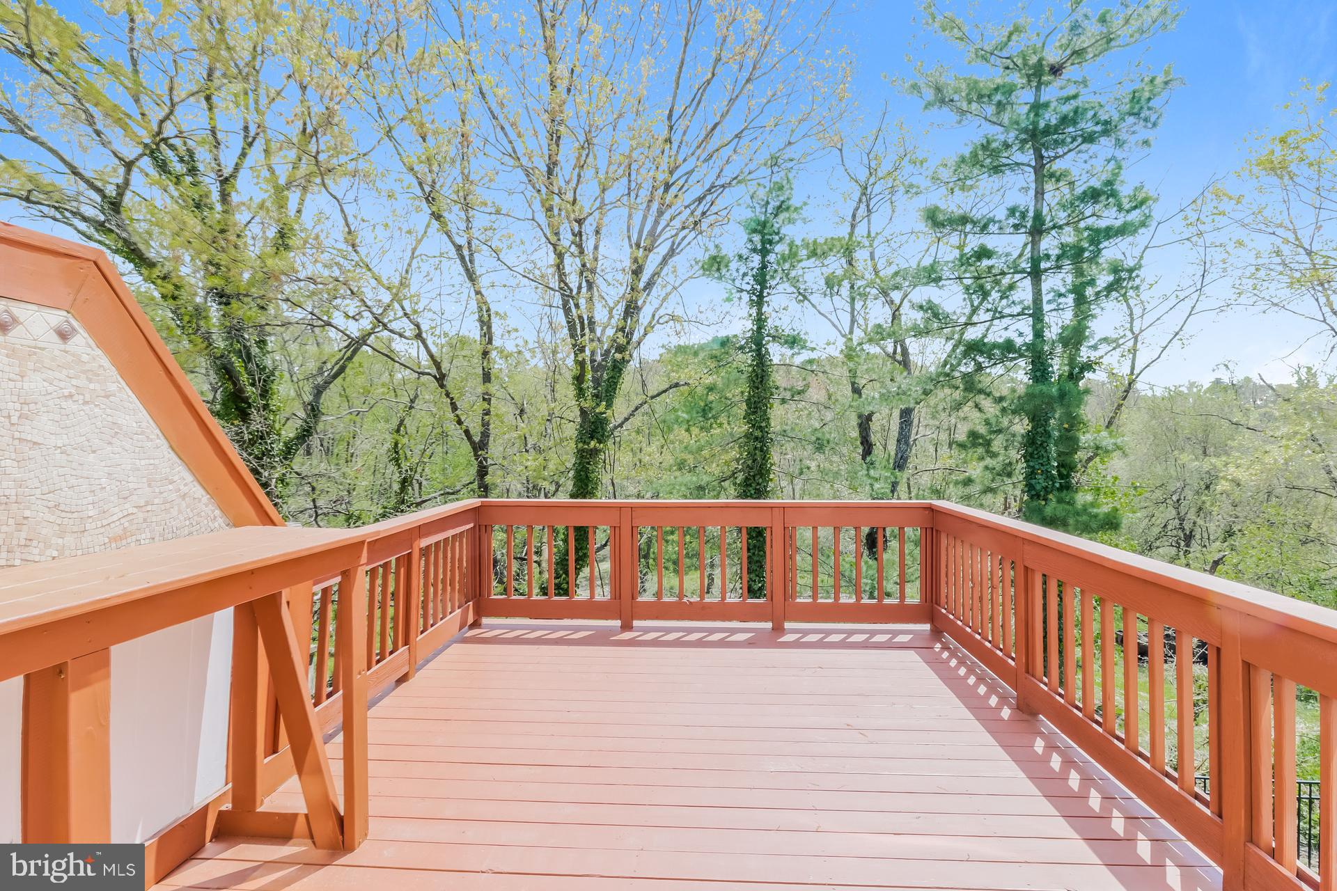 KINGSTOWNE - Residential Lease