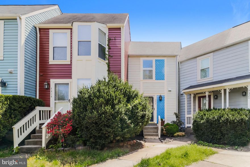 Welcome to this inviting and beautifully maintained townhome nestled in the highly desirable Kingstowne community of Alexandria. This spacious 2-bedroom, 2.5-bath home offers the perfect blend of comfort, style, and convenience in a prime location. Step inside to discover a bright and open floor plan featuring hardwood floors, abundant natural light, and a spacious living area ideal for both everyday living and entertaining. The updated kitchen with stainless steel appliances, ample cabinetry, and a breakfast bar. Upstairs, you'll find a generously sized primary suite complete with vaulted ceilings, a walk-in closet, and a private en-suite bath with soaking tub. The additional bedroom and a full updated bath rain shower head complete the upper level. Step outside to your private deck—ideal for summer barbecues and relaxing evenings. Located just minutes from shopping, dining, parks, and major commuter routes, this home provides easy access to Metro, Fort Belvoir, and downtown D.C. Enjoy the amenities of the Kingstowne community, including pools, fitness centers, walking trails, and more. Don’t miss the opportunity to make this move-in-ready gem your next home!

During the application process, any additional fees and disclosures will be provided before application submission to help ensure transparency. Credit reporting is part of your lease and may increase your credit score up to 40 points over 12-24 months if rent is paid on time.