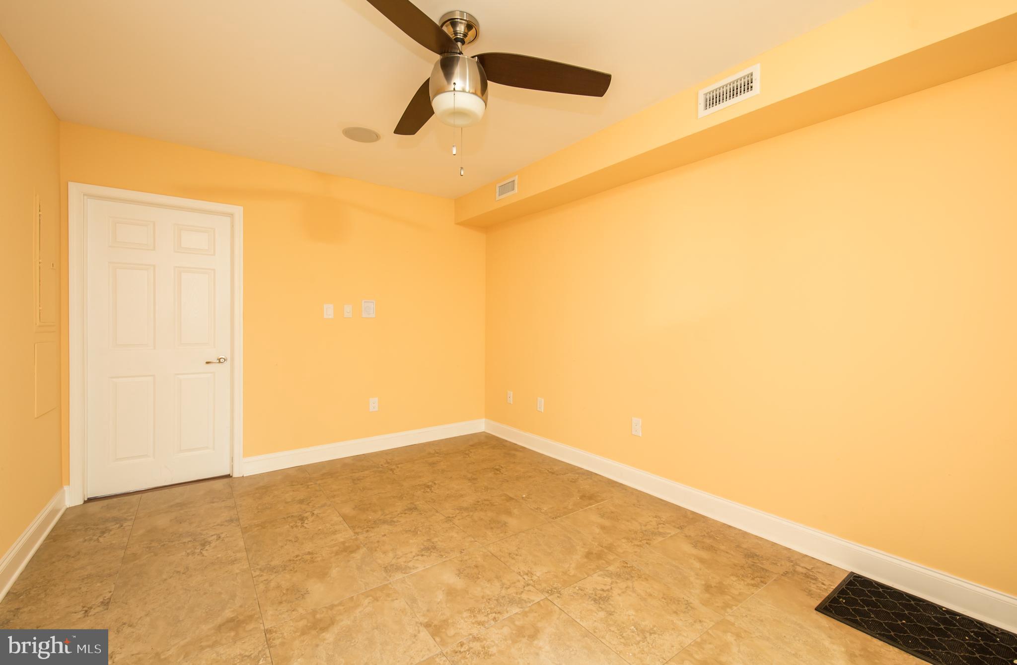 RITTENHOUSE SQUARE - Residential Lease