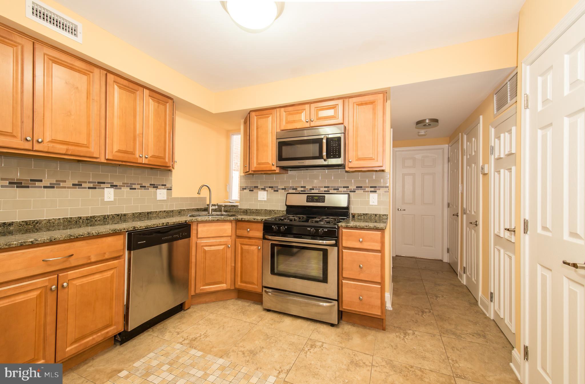 RITTENHOUSE SQUARE - Residential Lease