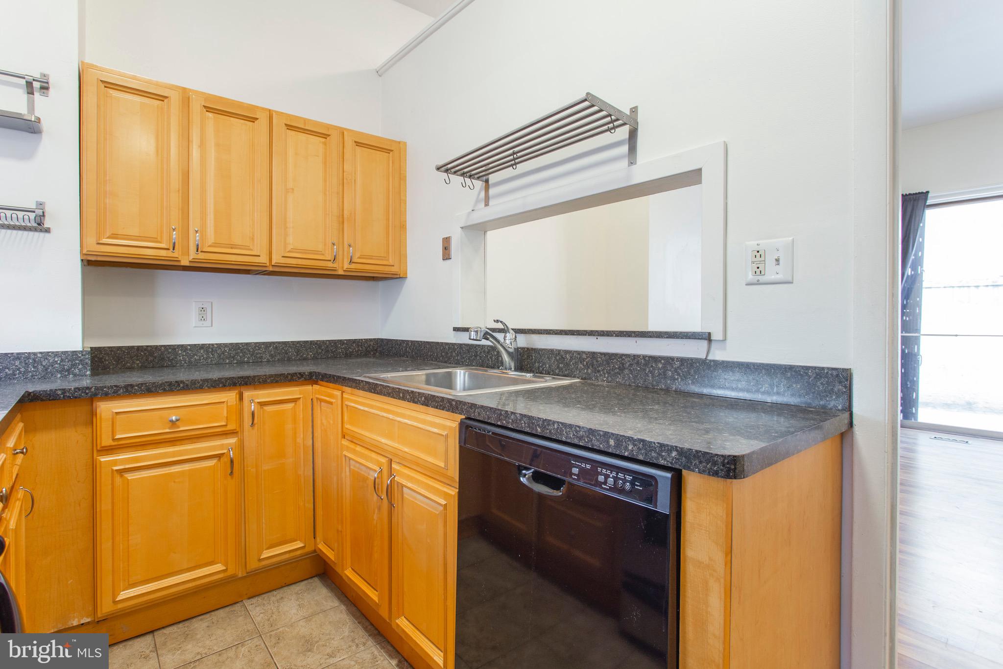 FITLER SQUARE - Residential Lease